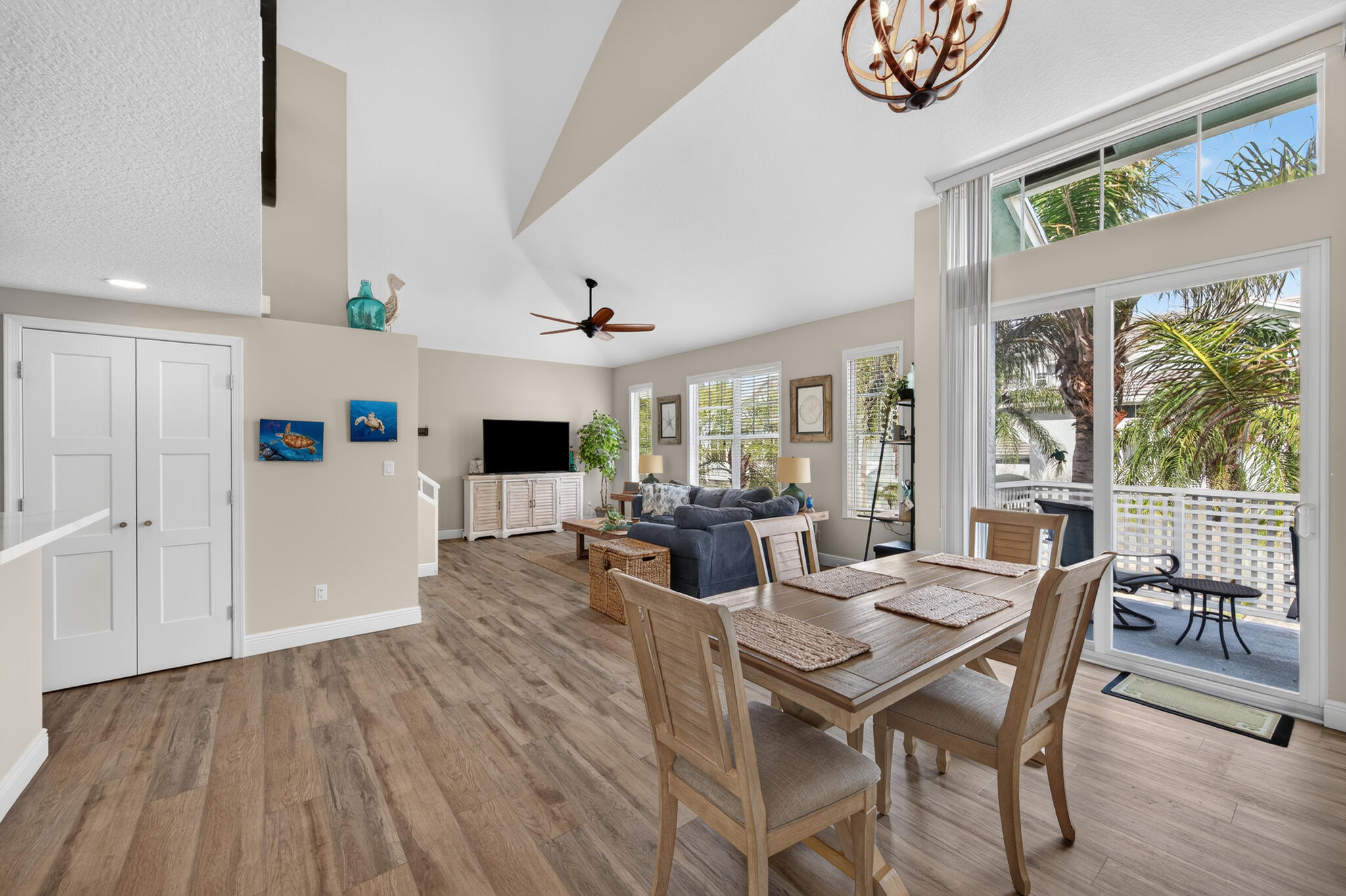 909 Mainsail Circle