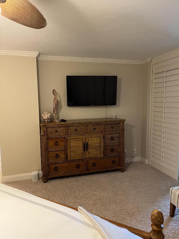 9500 S Ocean Drive 1205