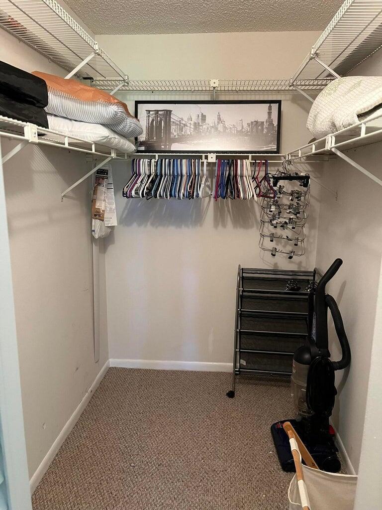 6327 Chasewood Drive G, Jupiter Unit: G