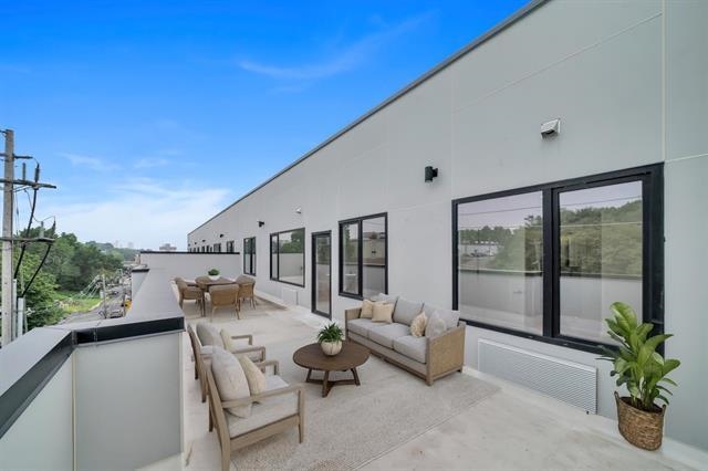 3309 LIBERTY AVE Unit: 508