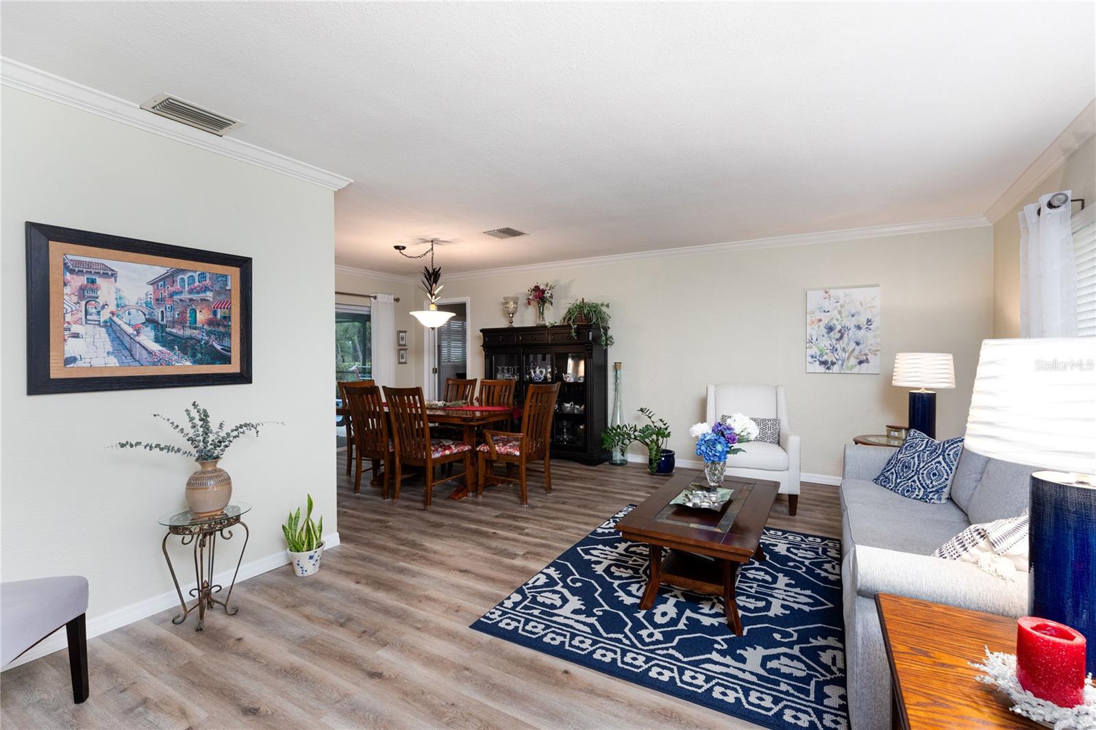 6760 BURNING TREE DR