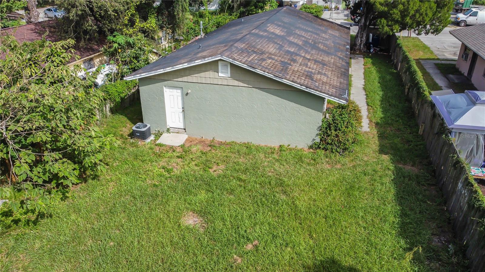 1411 E 99TH AVE