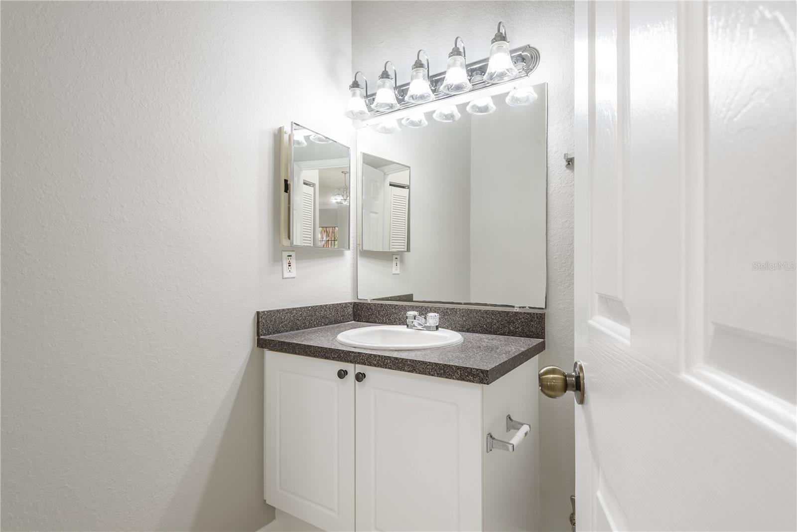 2262 CHIANTI PL #5-0526