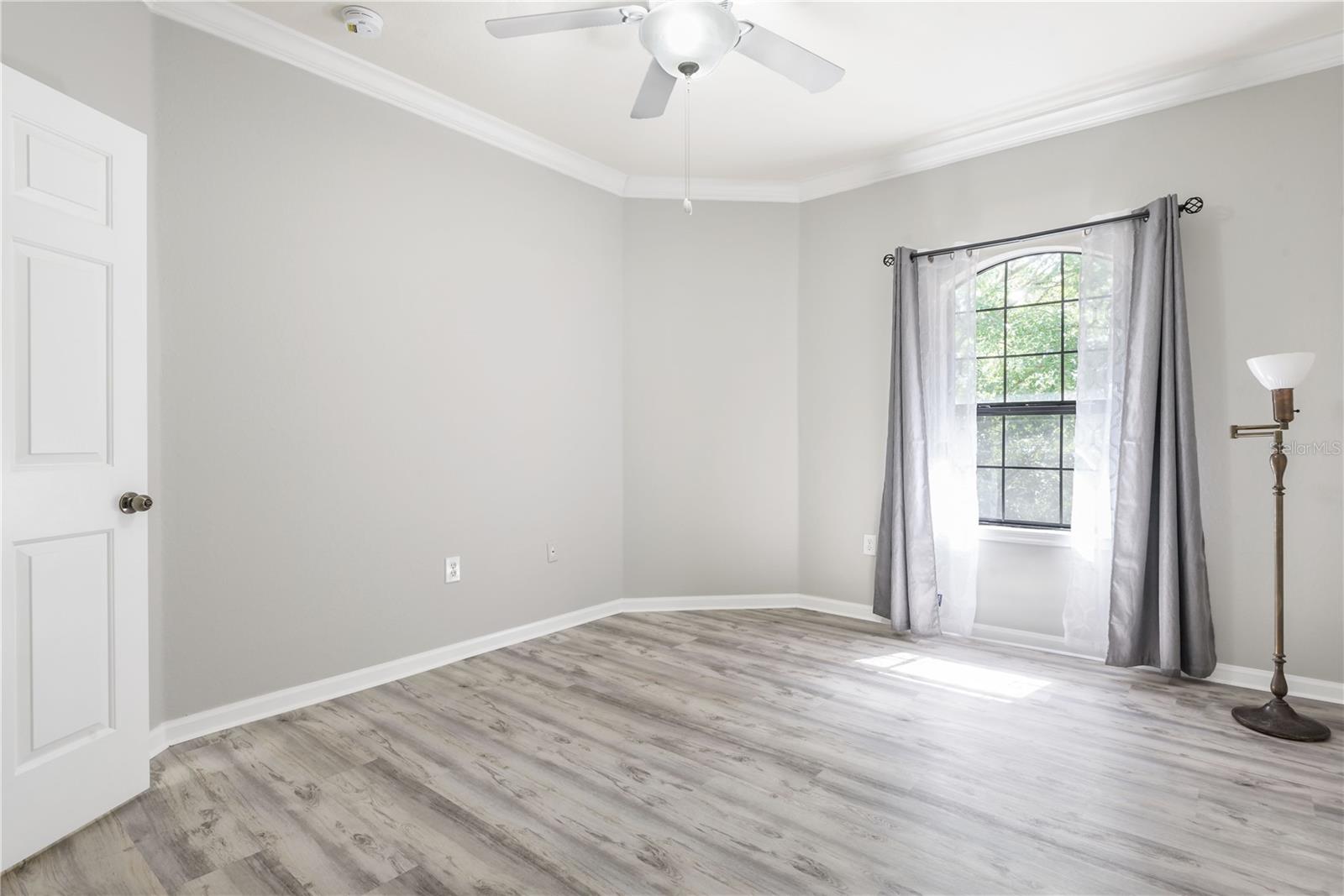 2262 CHIANTI PL #5-0526