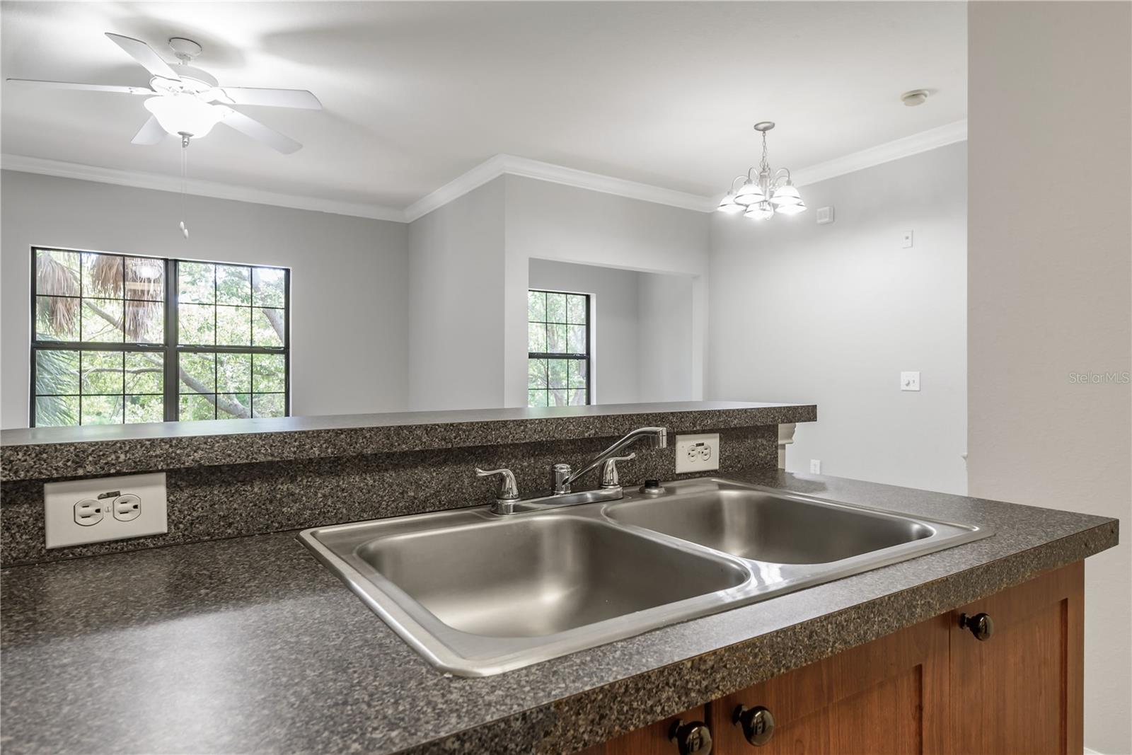 2262 CHIANTI PL #5-0526