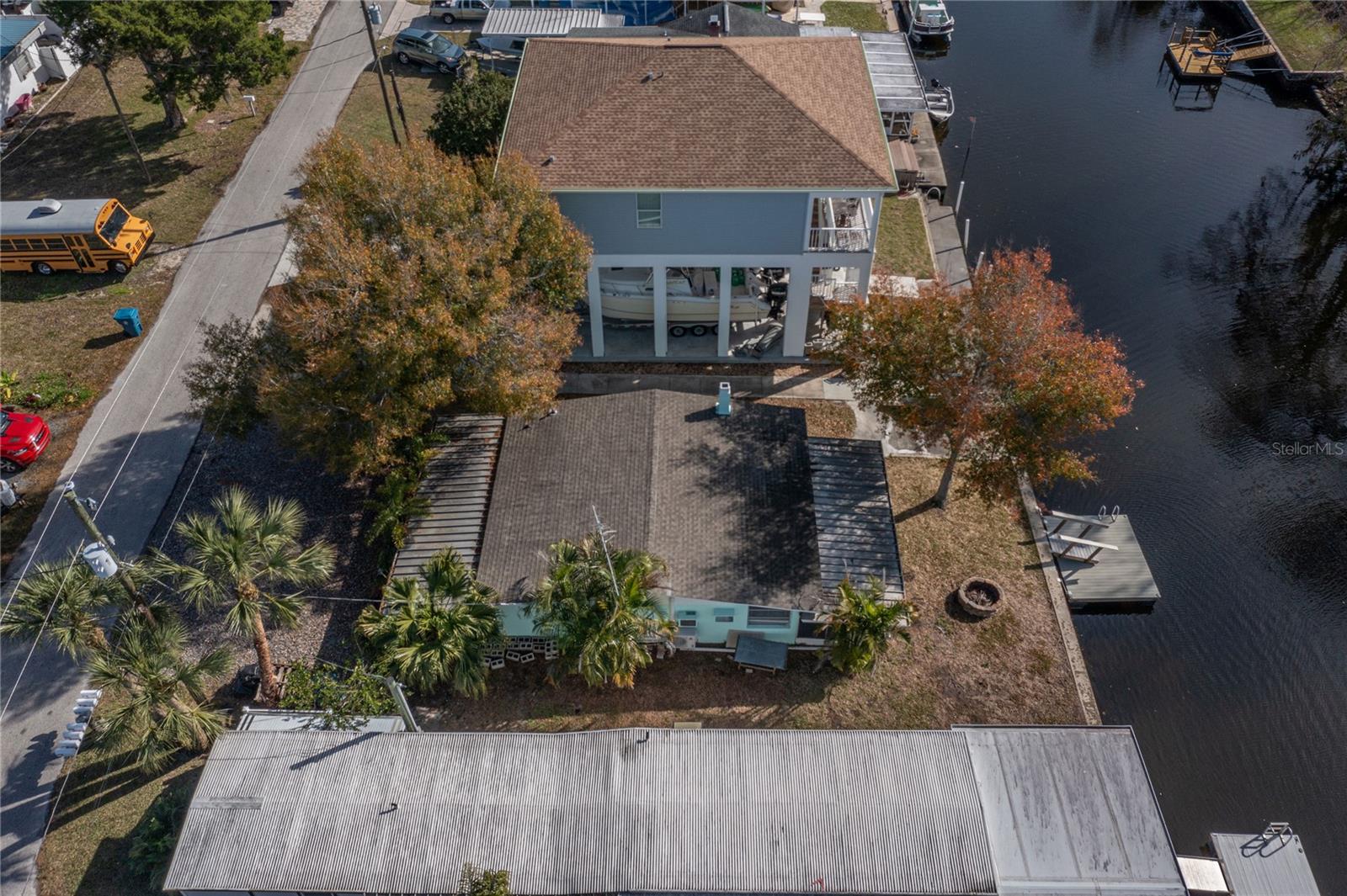 5461 CIRCLE DR
