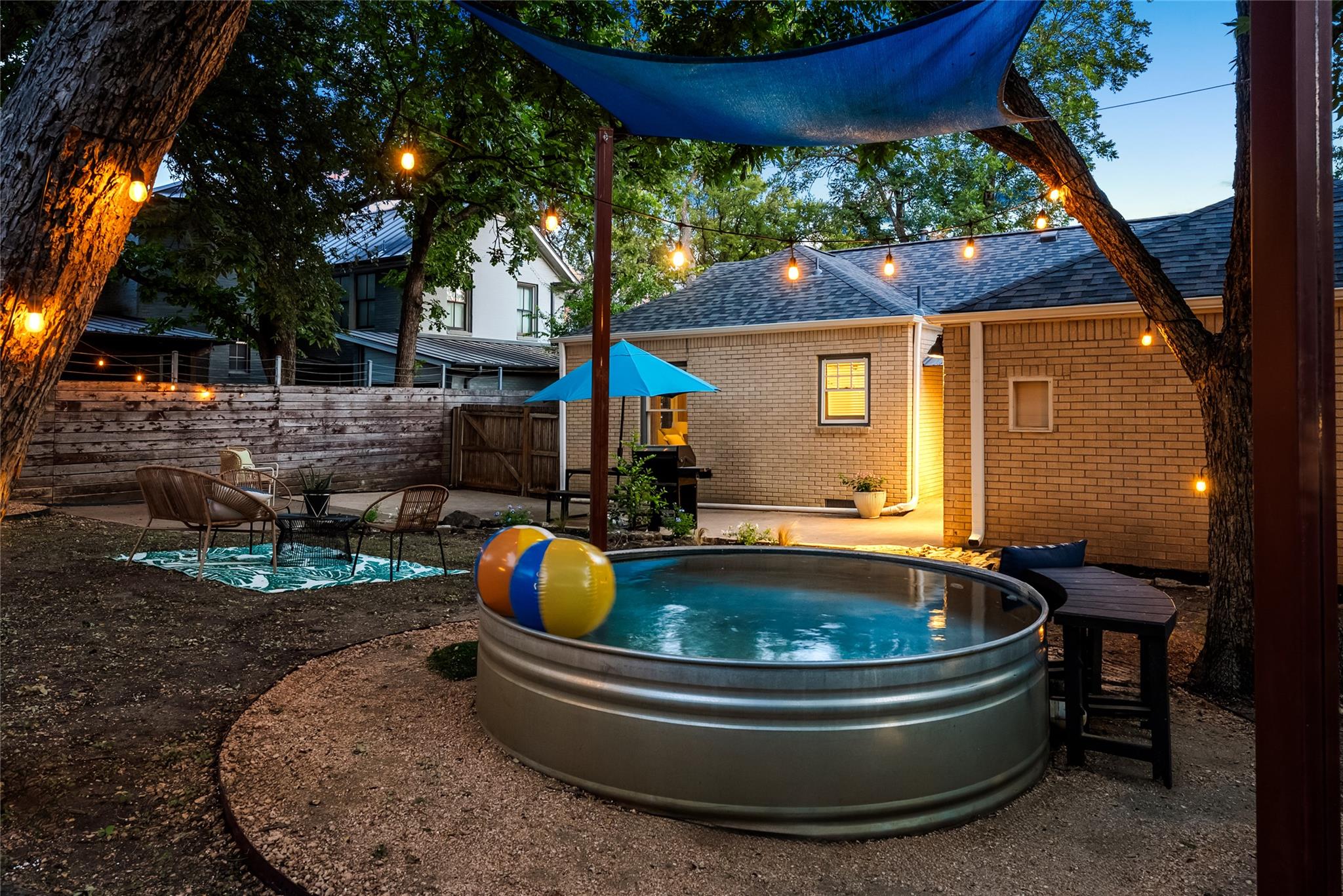 1406 W 13TH ST