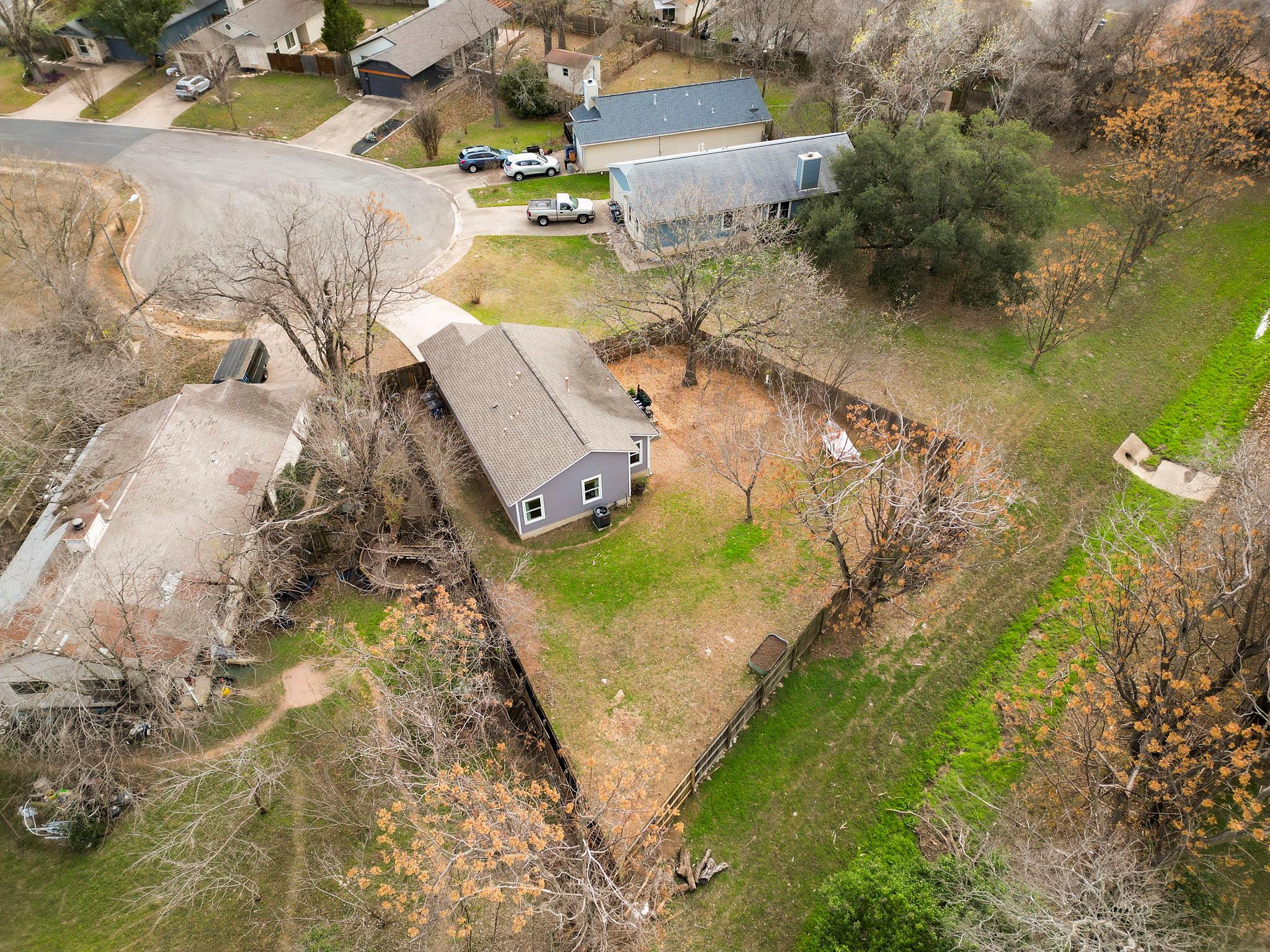 2706 Holly Springs CT