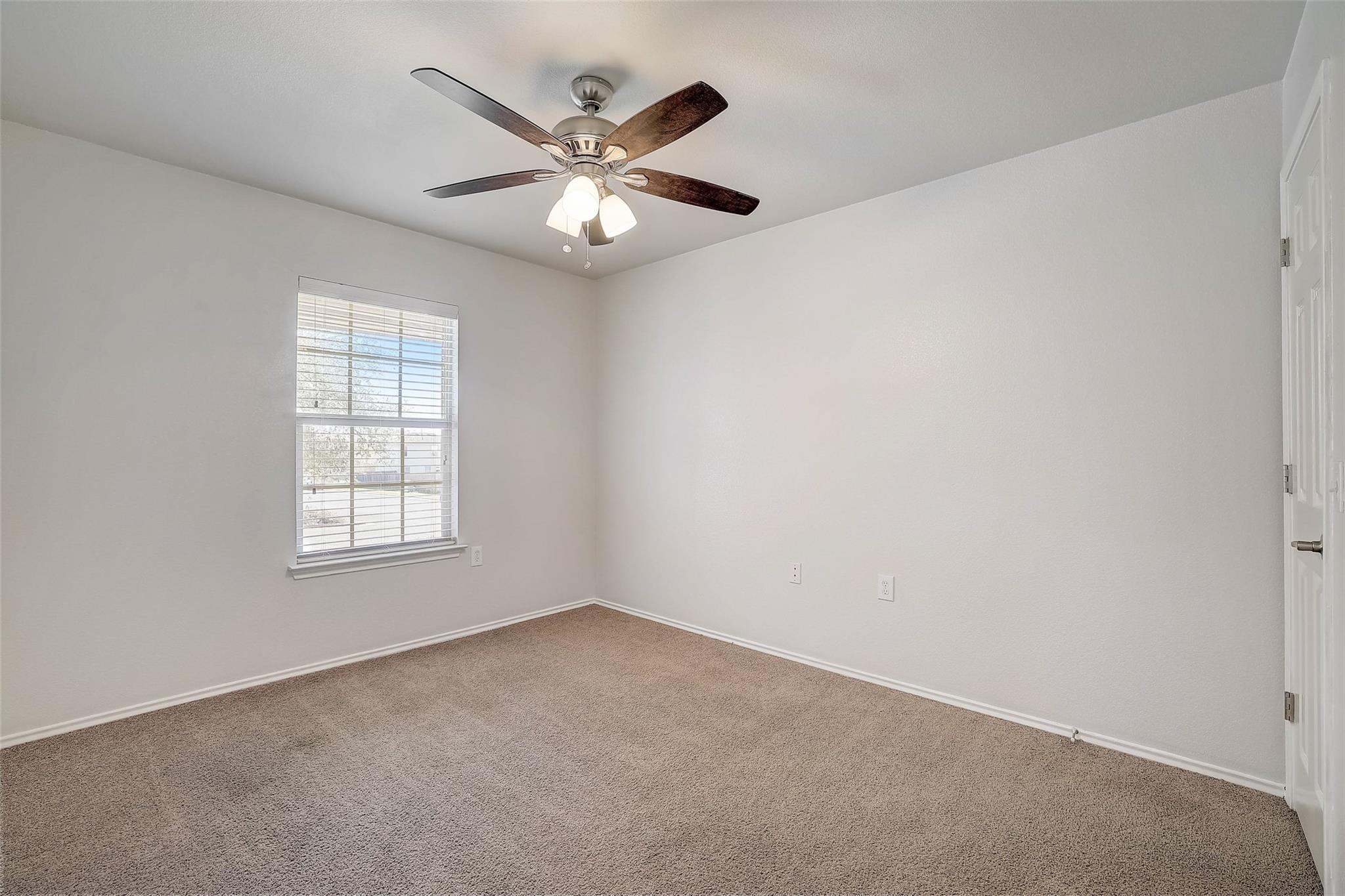 5800 Silver Screen DR, Austin