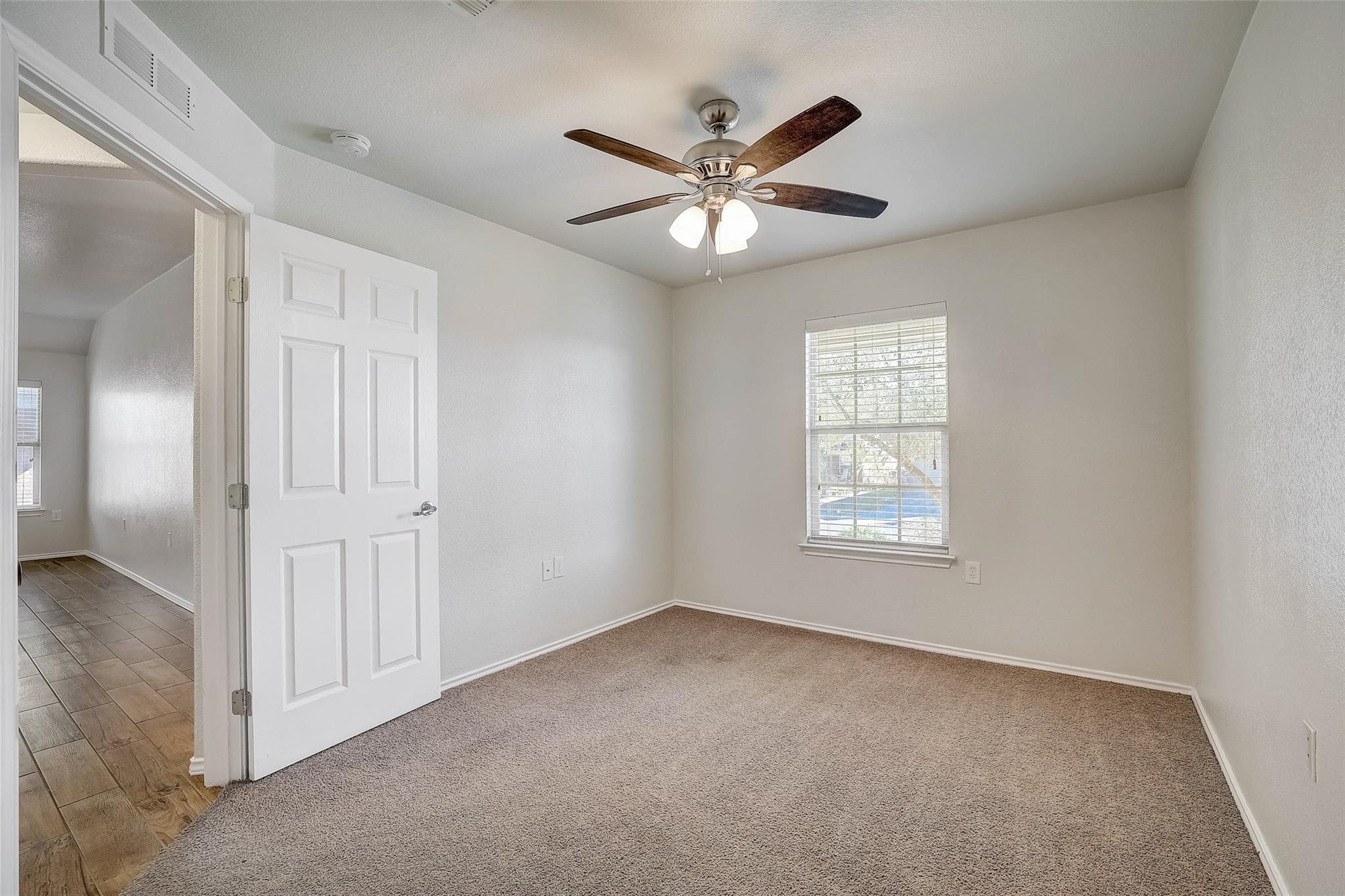 5800 Silver Screen DR, Austin