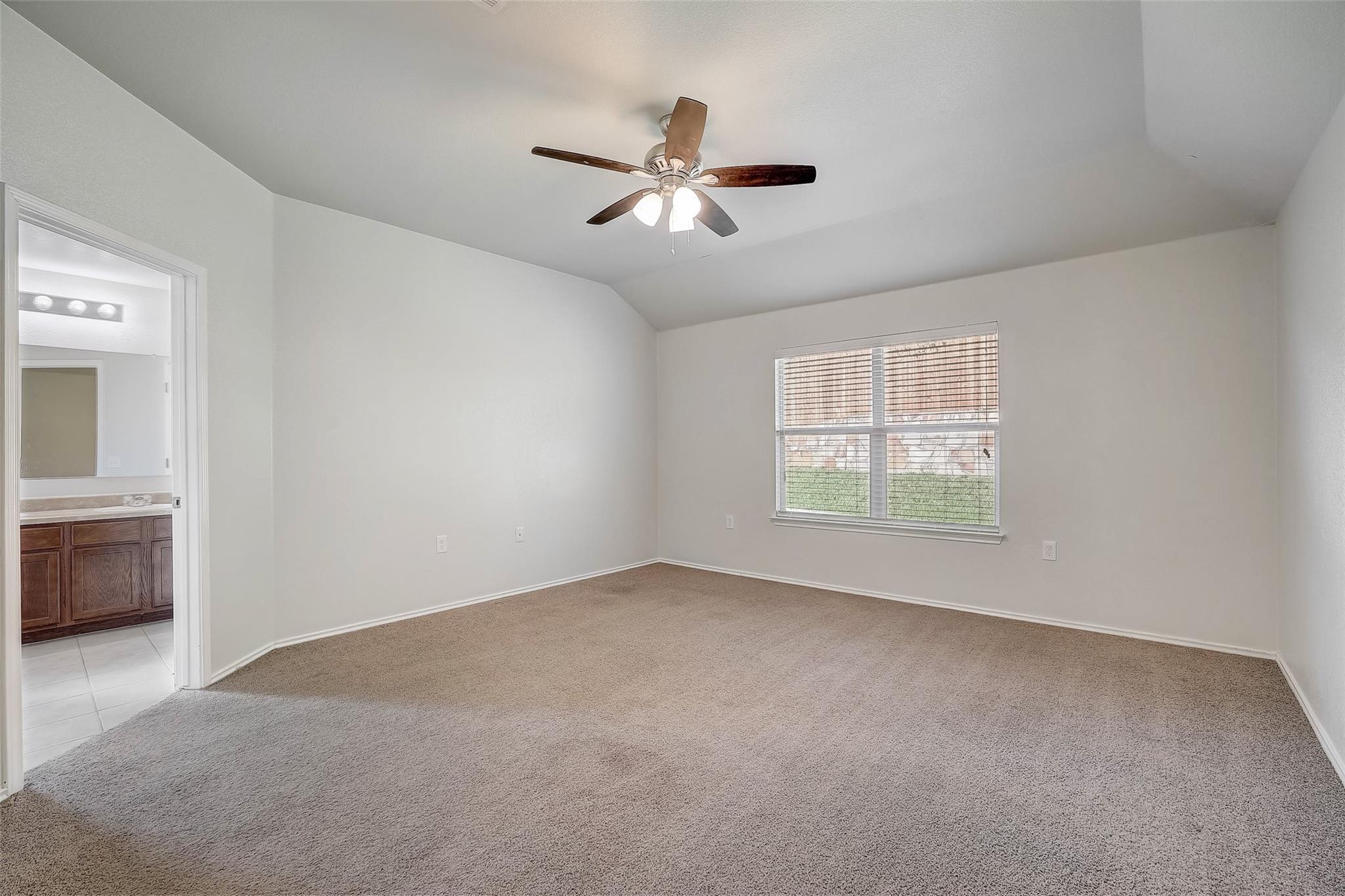 5800 Silver Screen DR, Austin