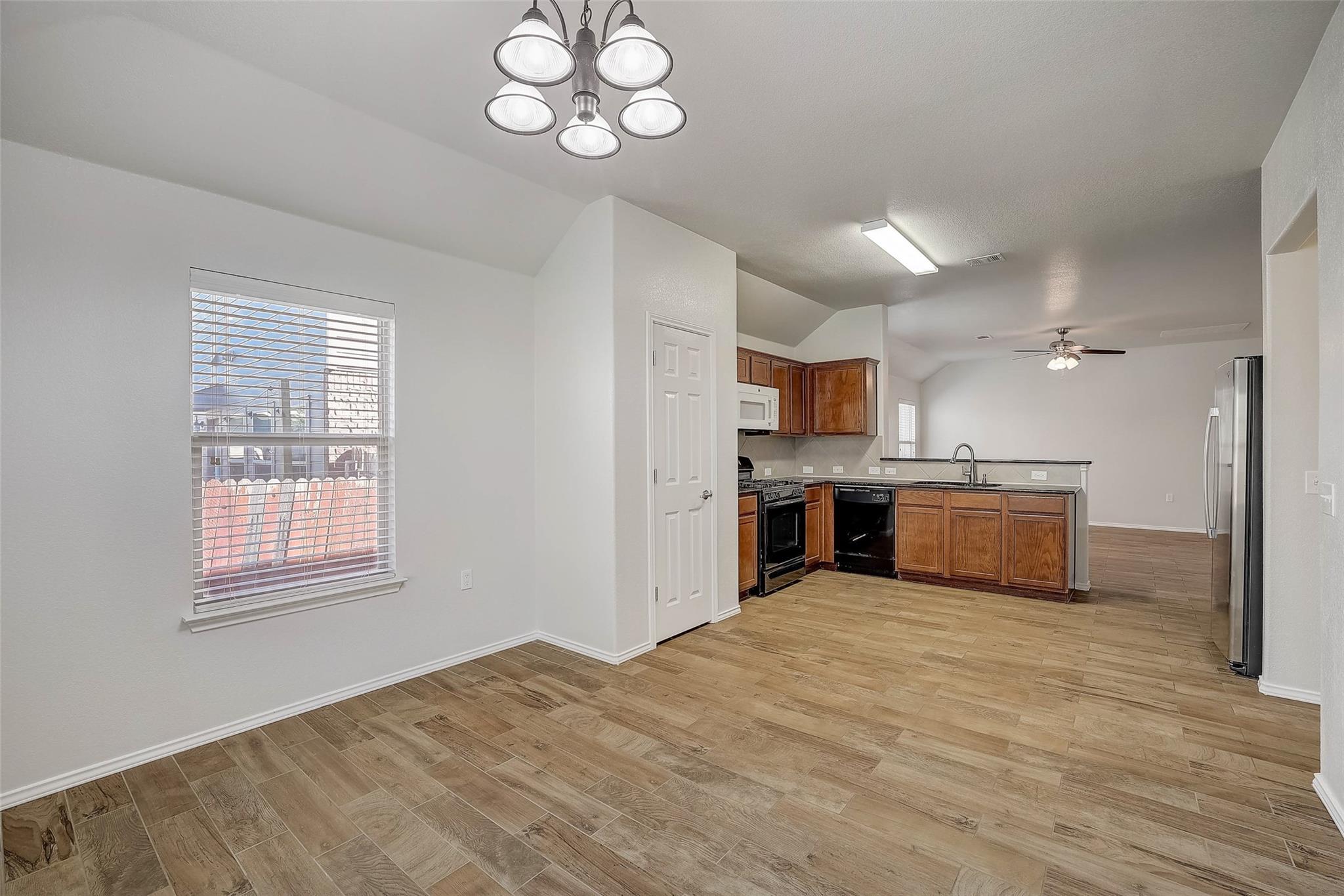 5800 Silver Screen DR, Austin