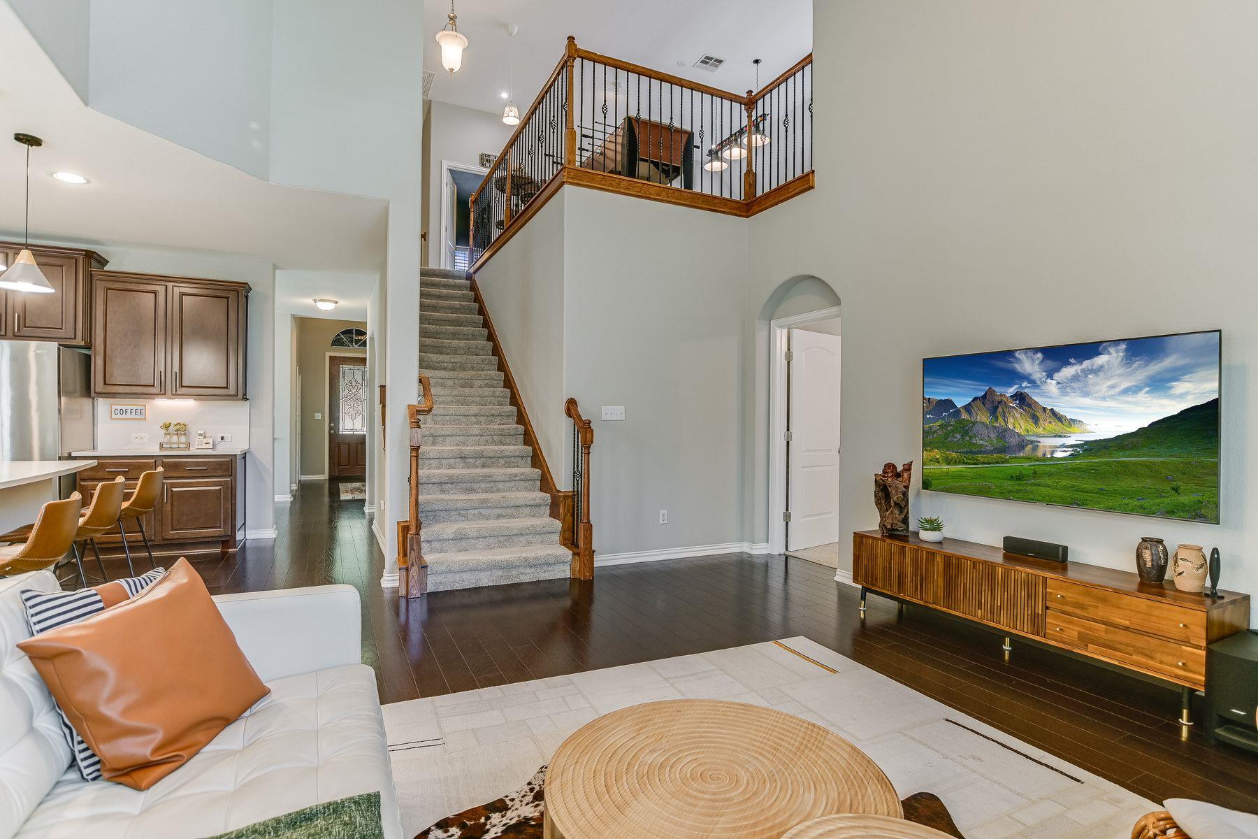 2417 Turtle Mountain BND