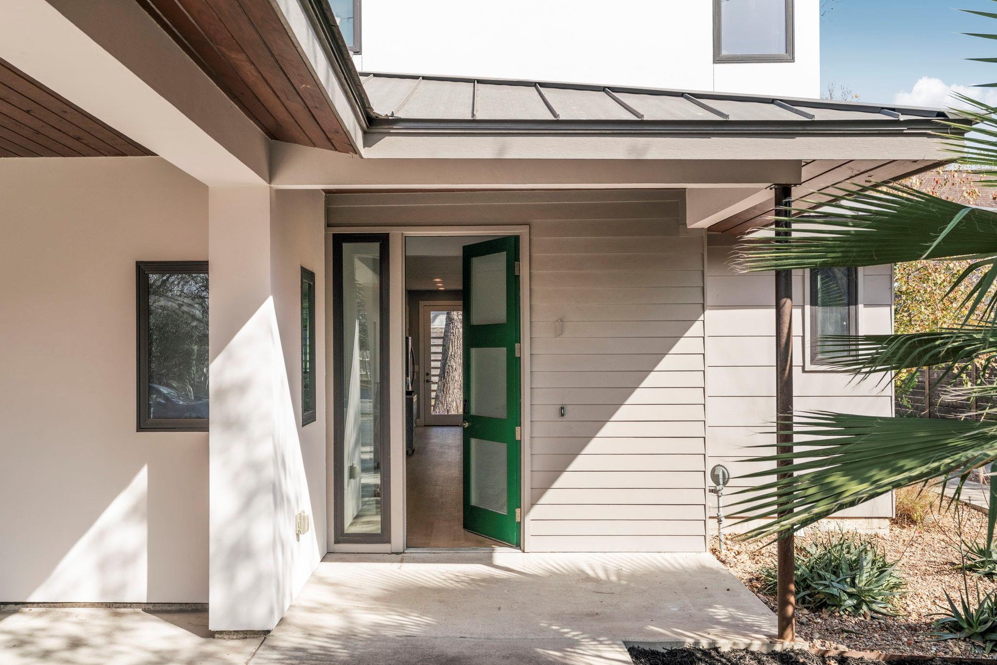 3612 Thompson Street