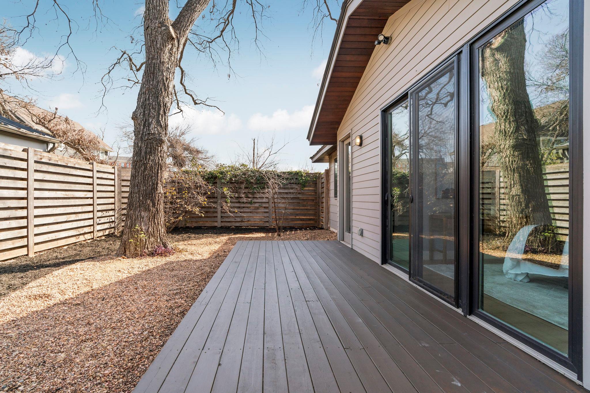 3612 Thompson Street