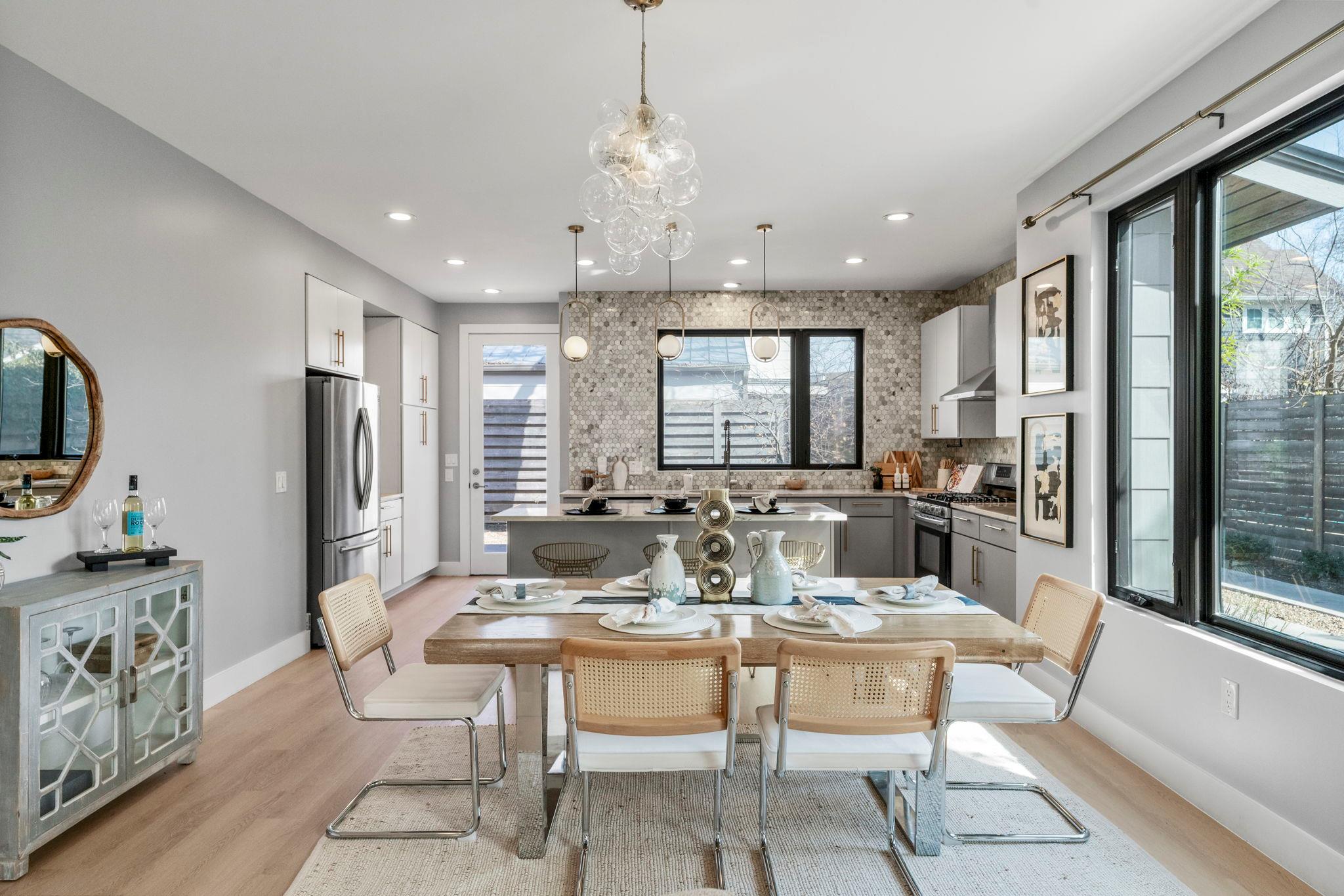 3612 Thompson Street