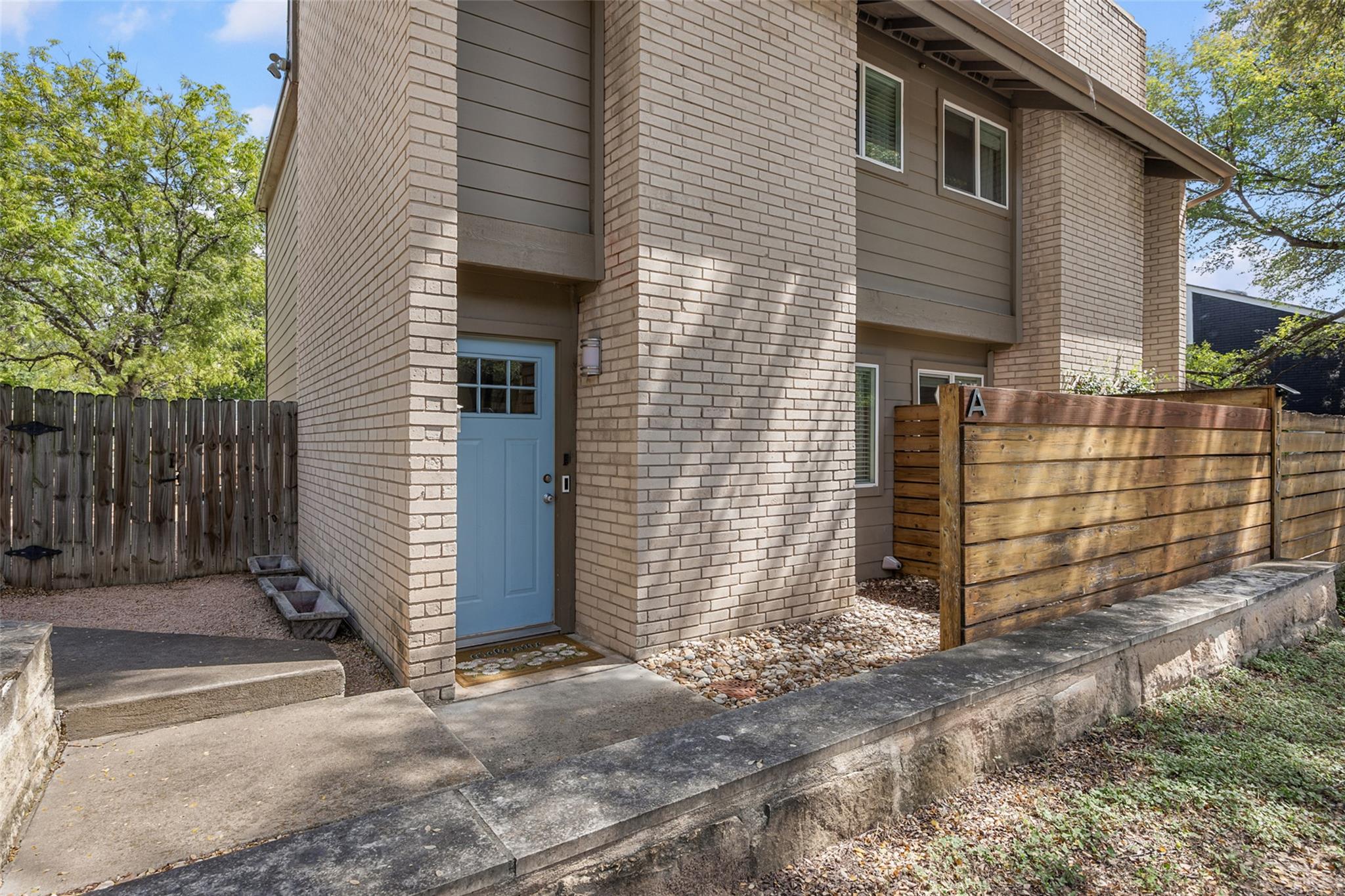 1404 Southport DR # A
