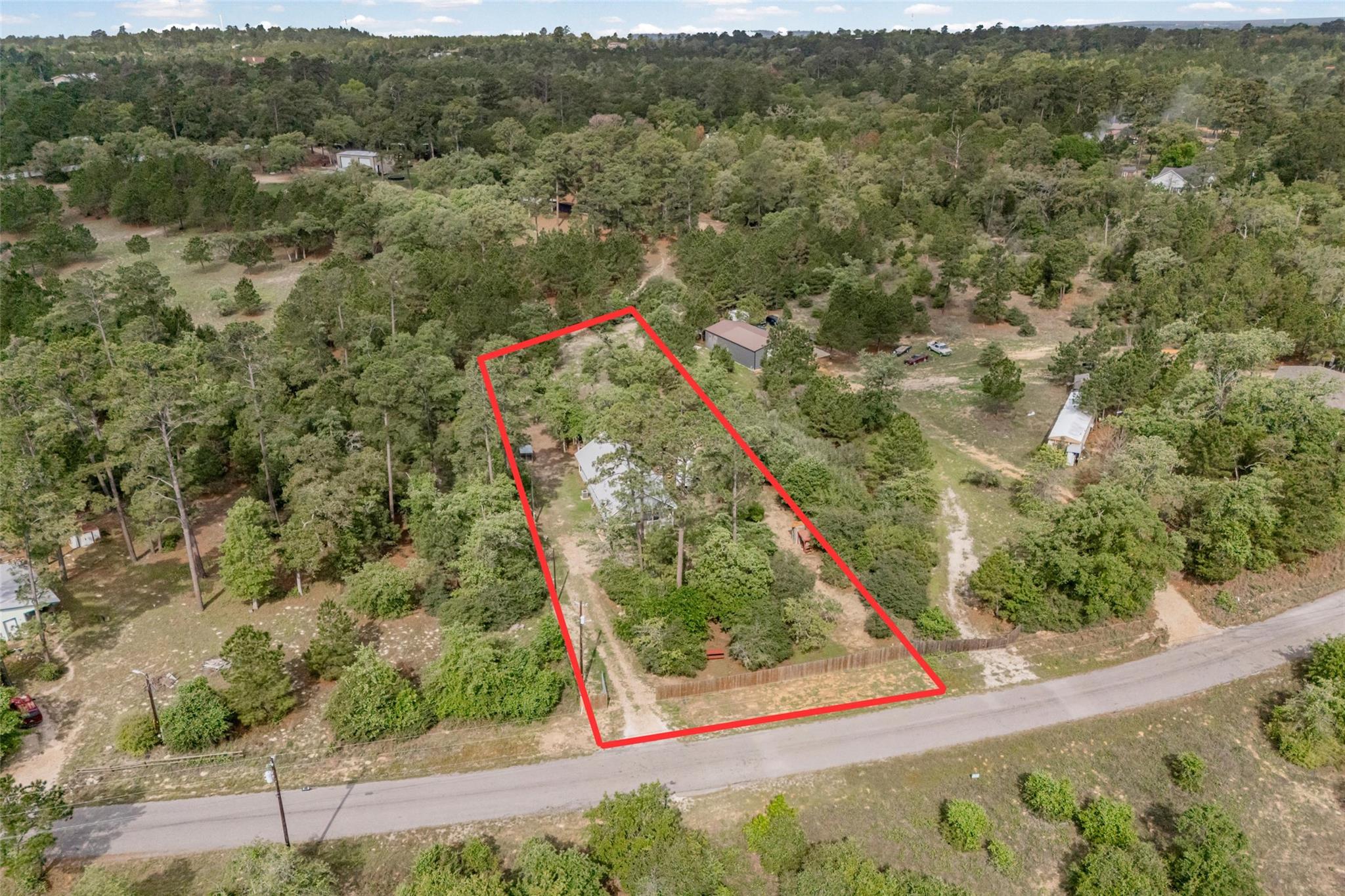 198 W Kelley RD
