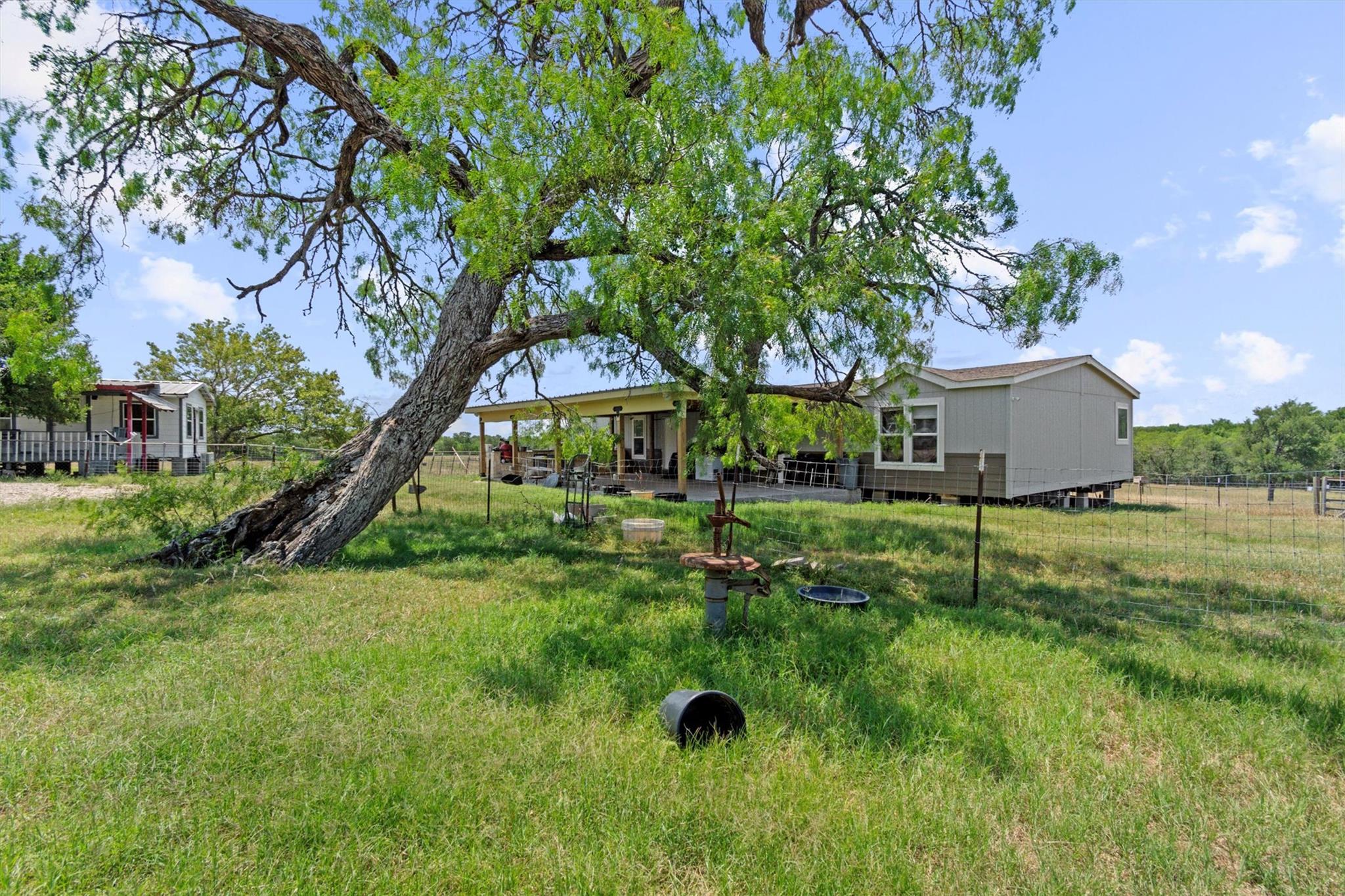 480 Grandpa RD