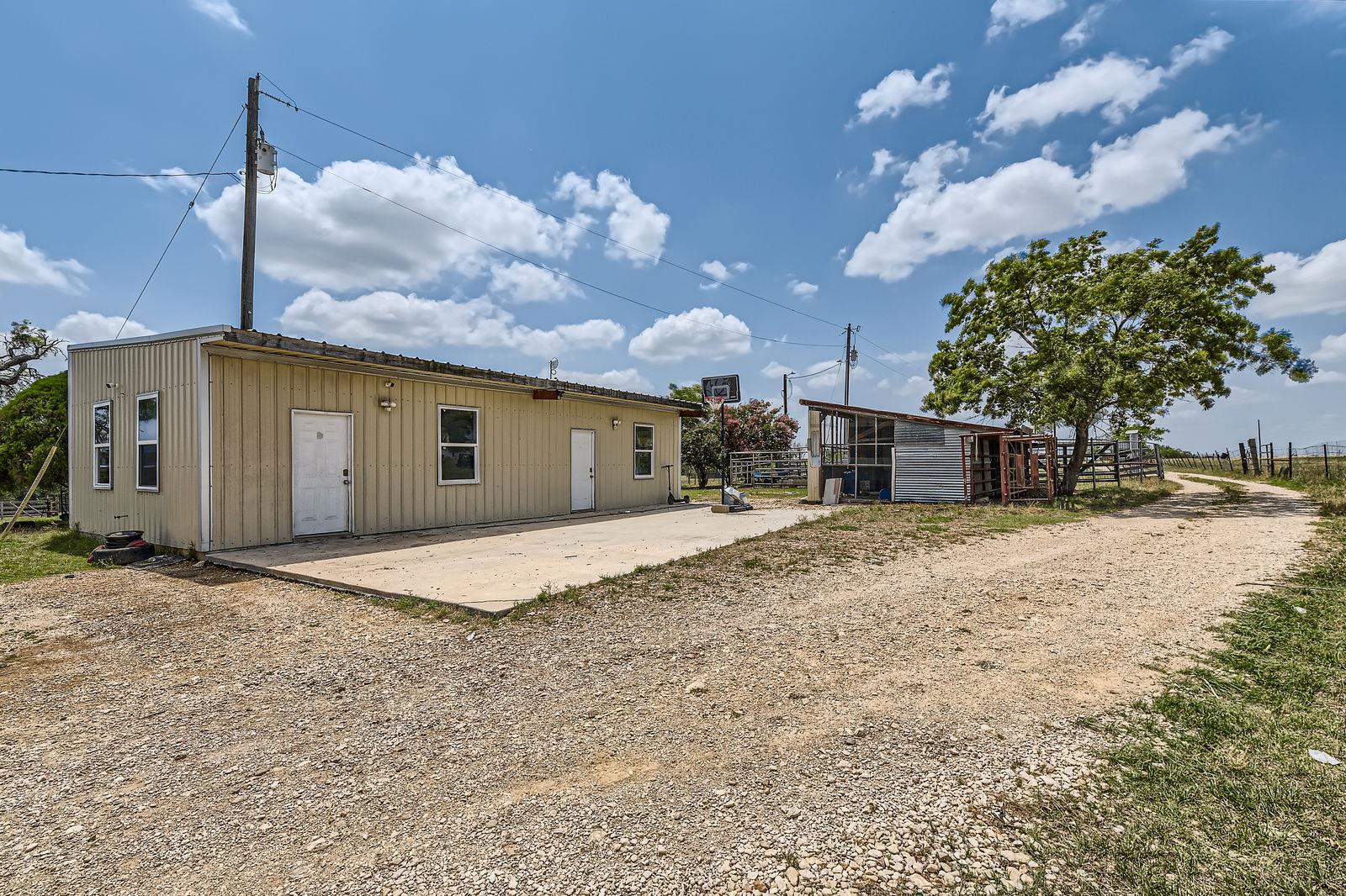 480 Grandpa RD