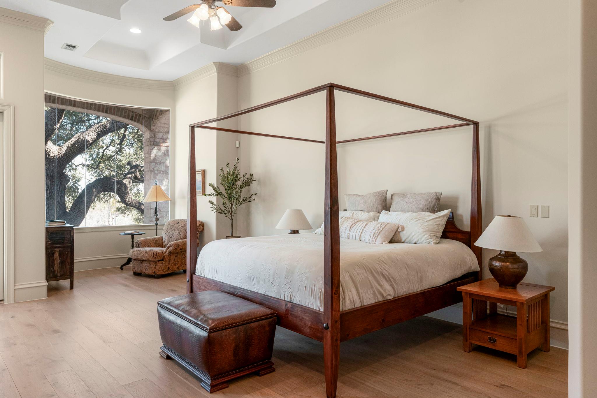 401 Brooks Hollow RD