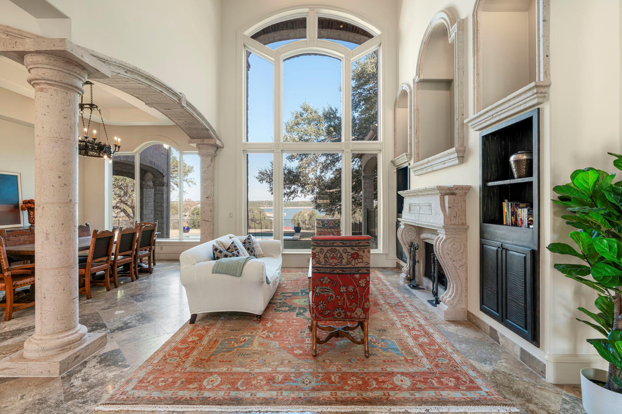 401 Brooks Hollow RD