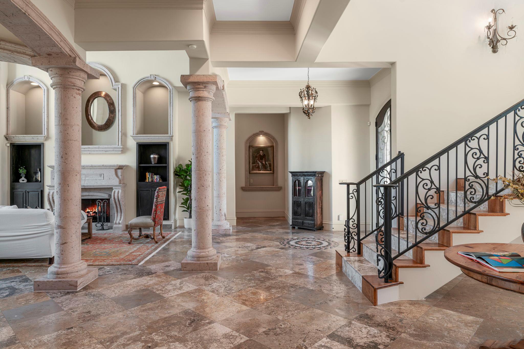 401 Brooks Hollow RD