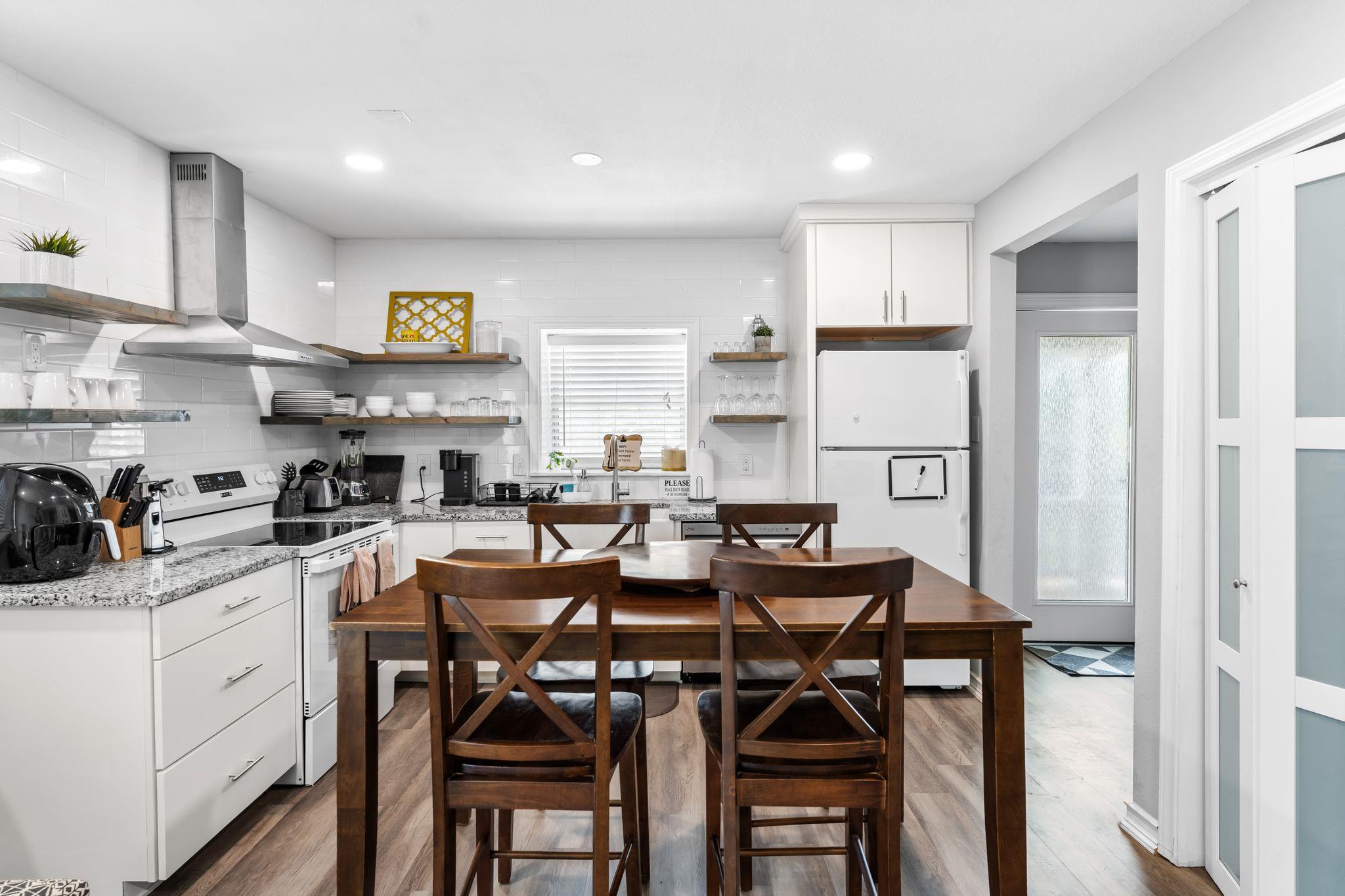 1303 Newfield Lane