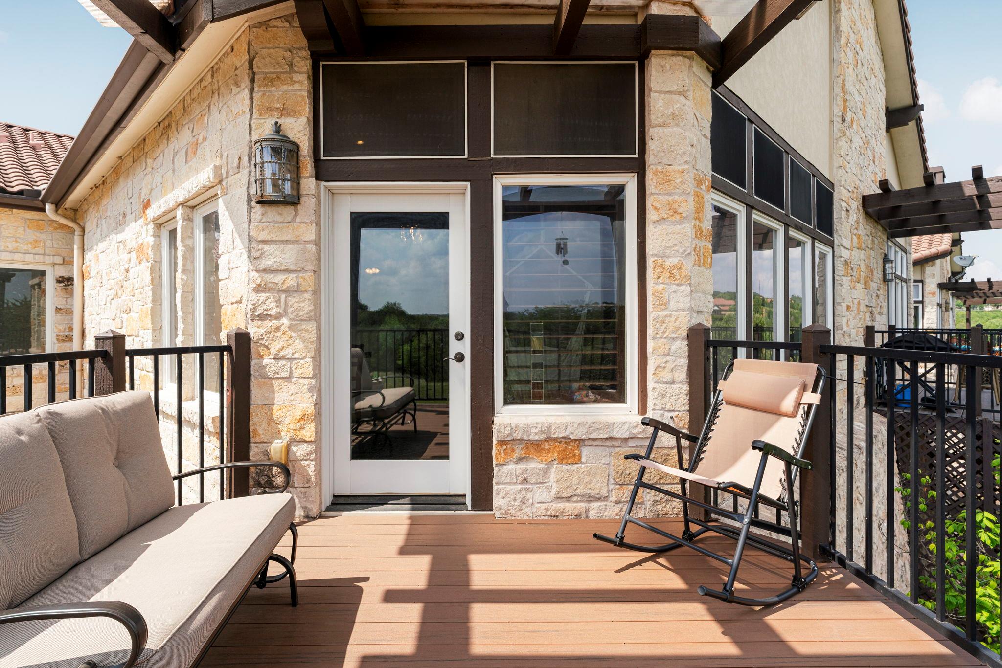 2601 N Quinlan Park RD # 401