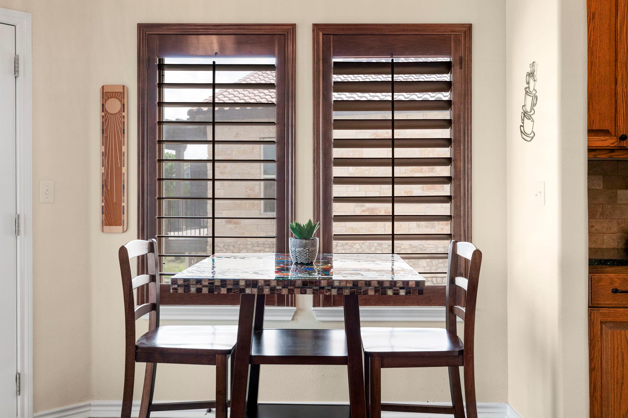 2601 N Quinlan Park RD # 401