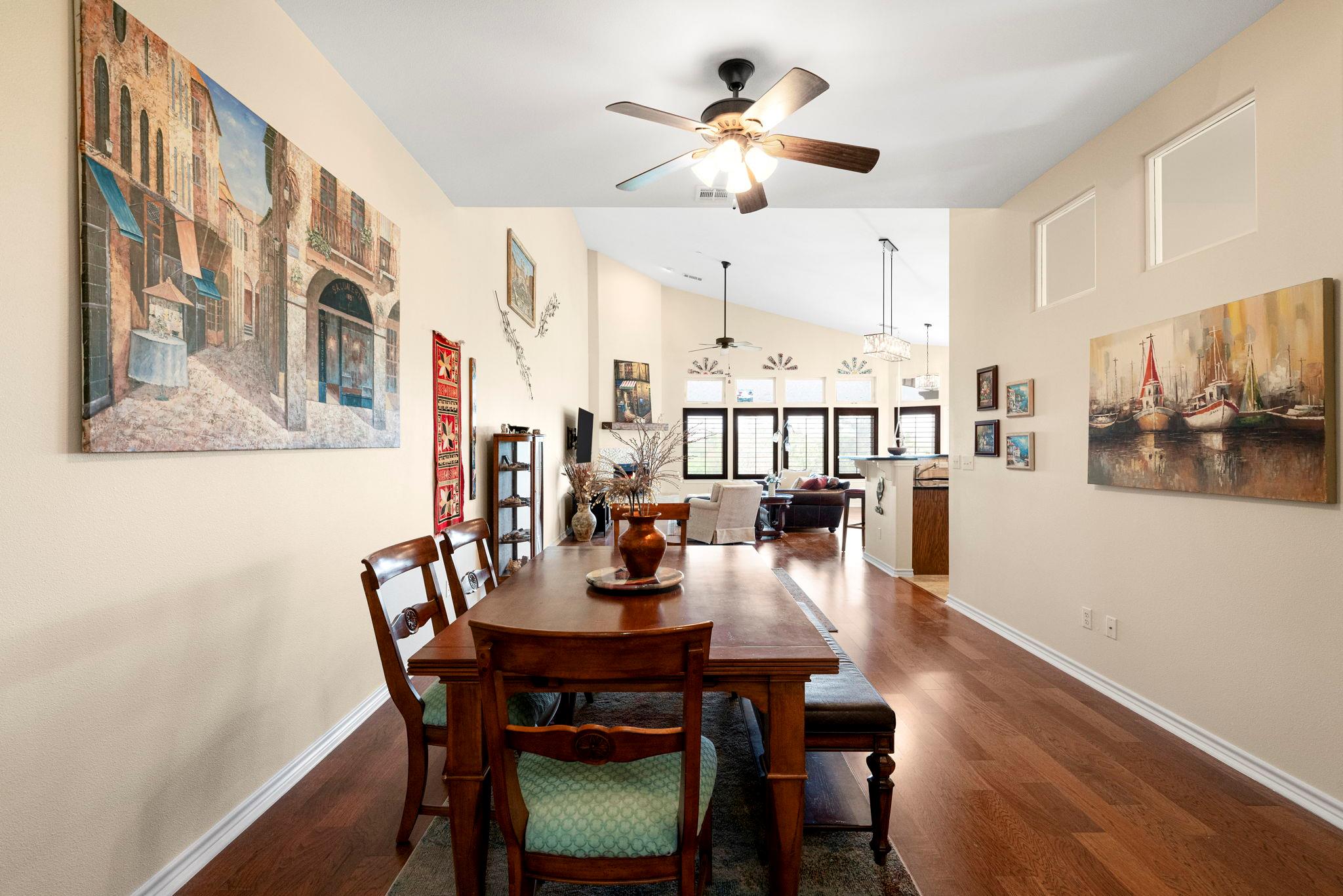 2601 N Quinlan Park RD # 401