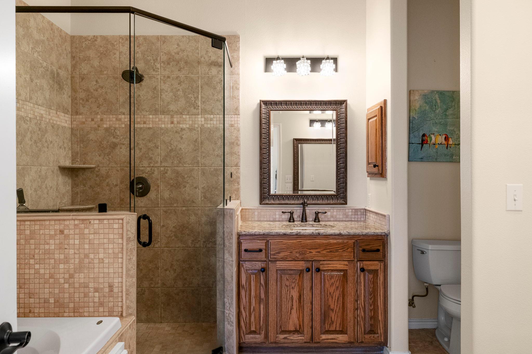 2601 N Quinlan Park RD # 401