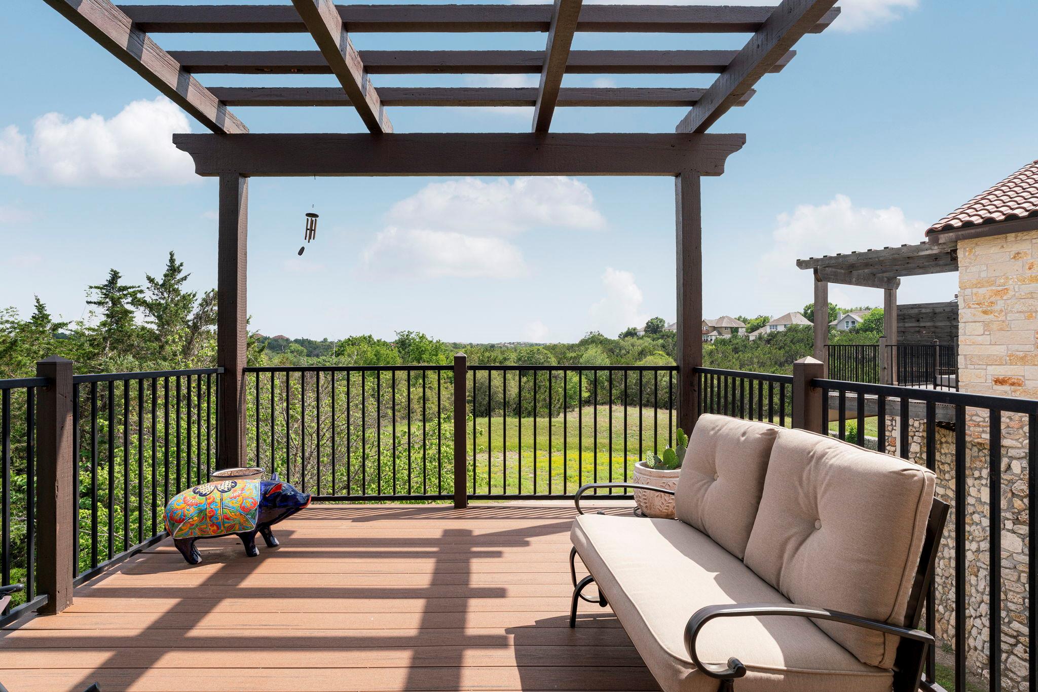 2601 N Quinlan Park RD # 401