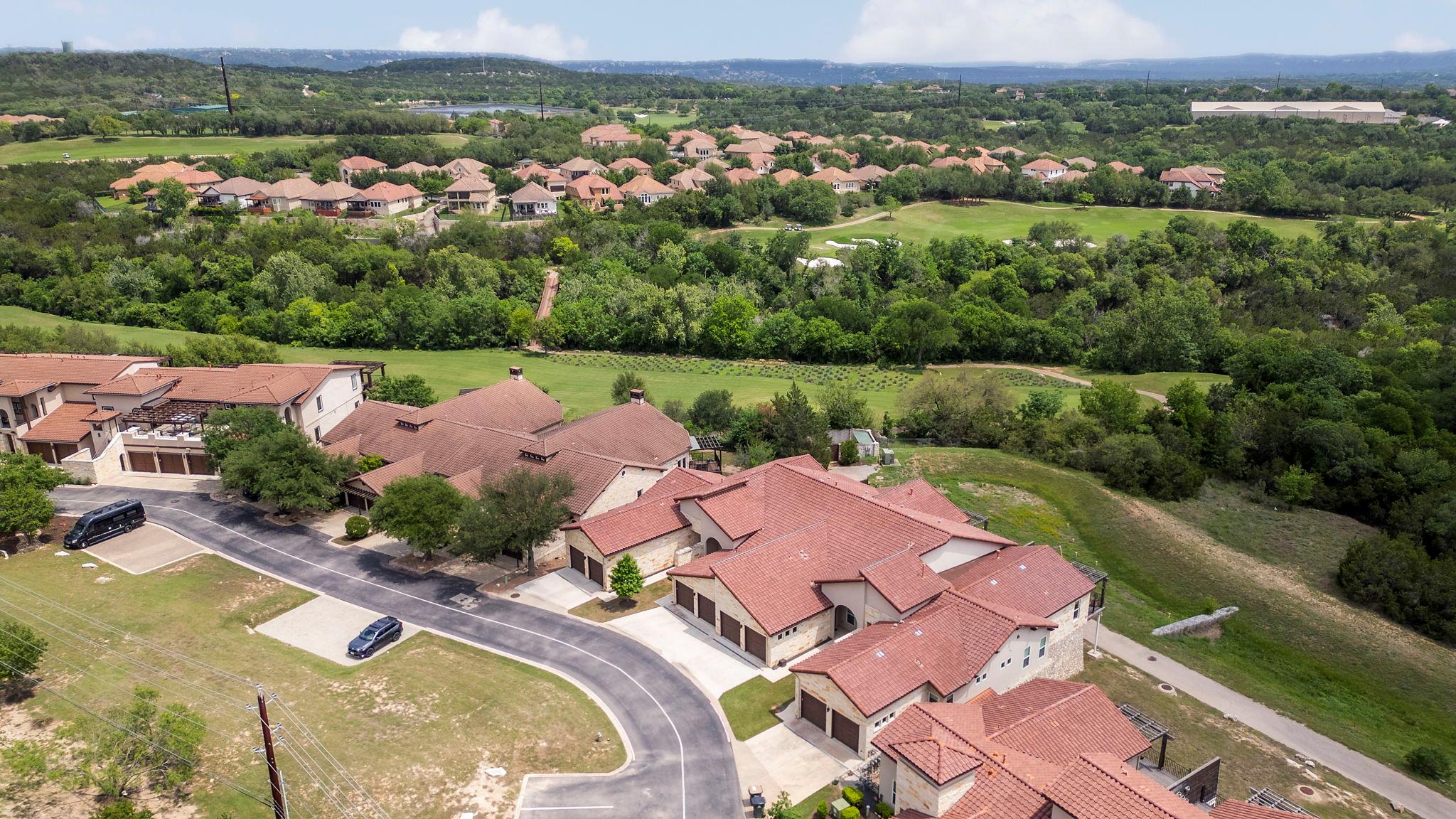 2601 N Quinlan Park RD # 401