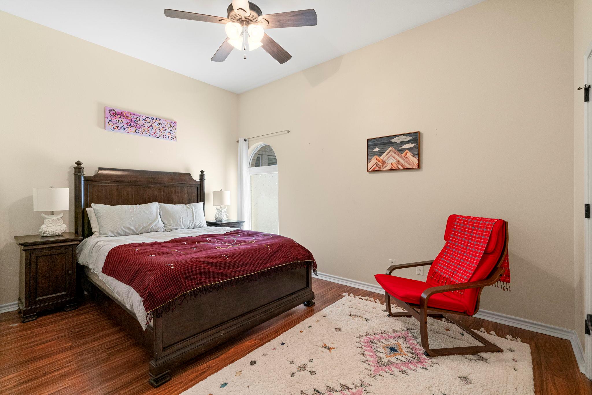 2601 N Quinlan Park RD # 401