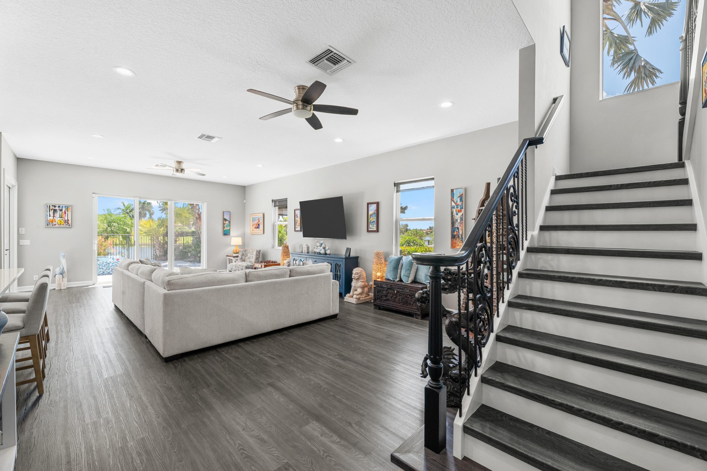 11560 S Sea Court