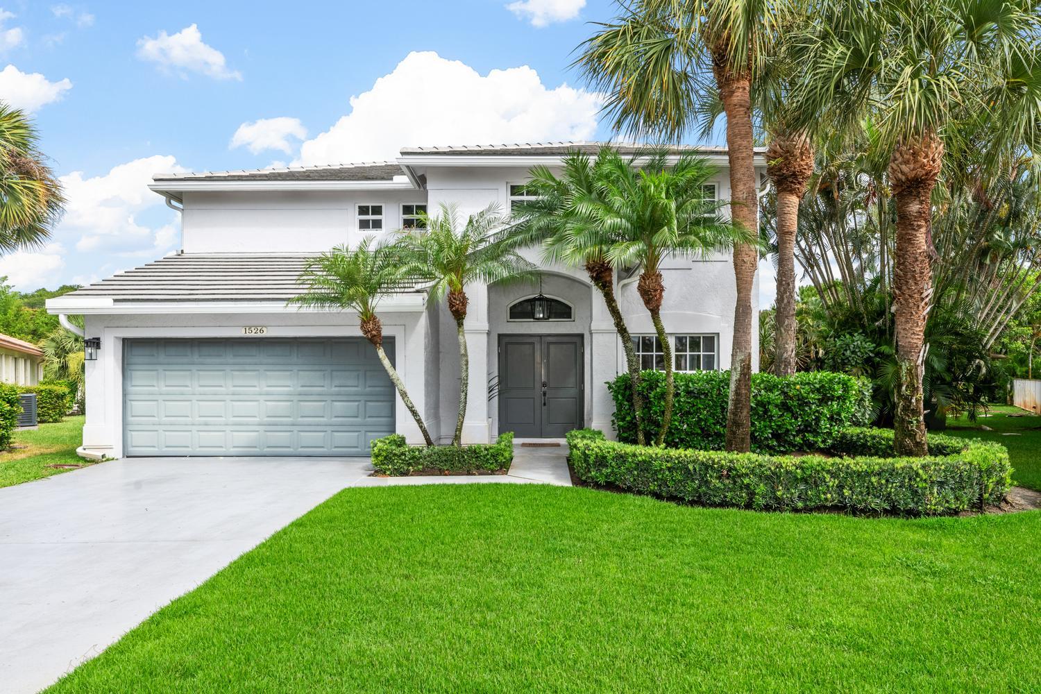1526 S Club Drive