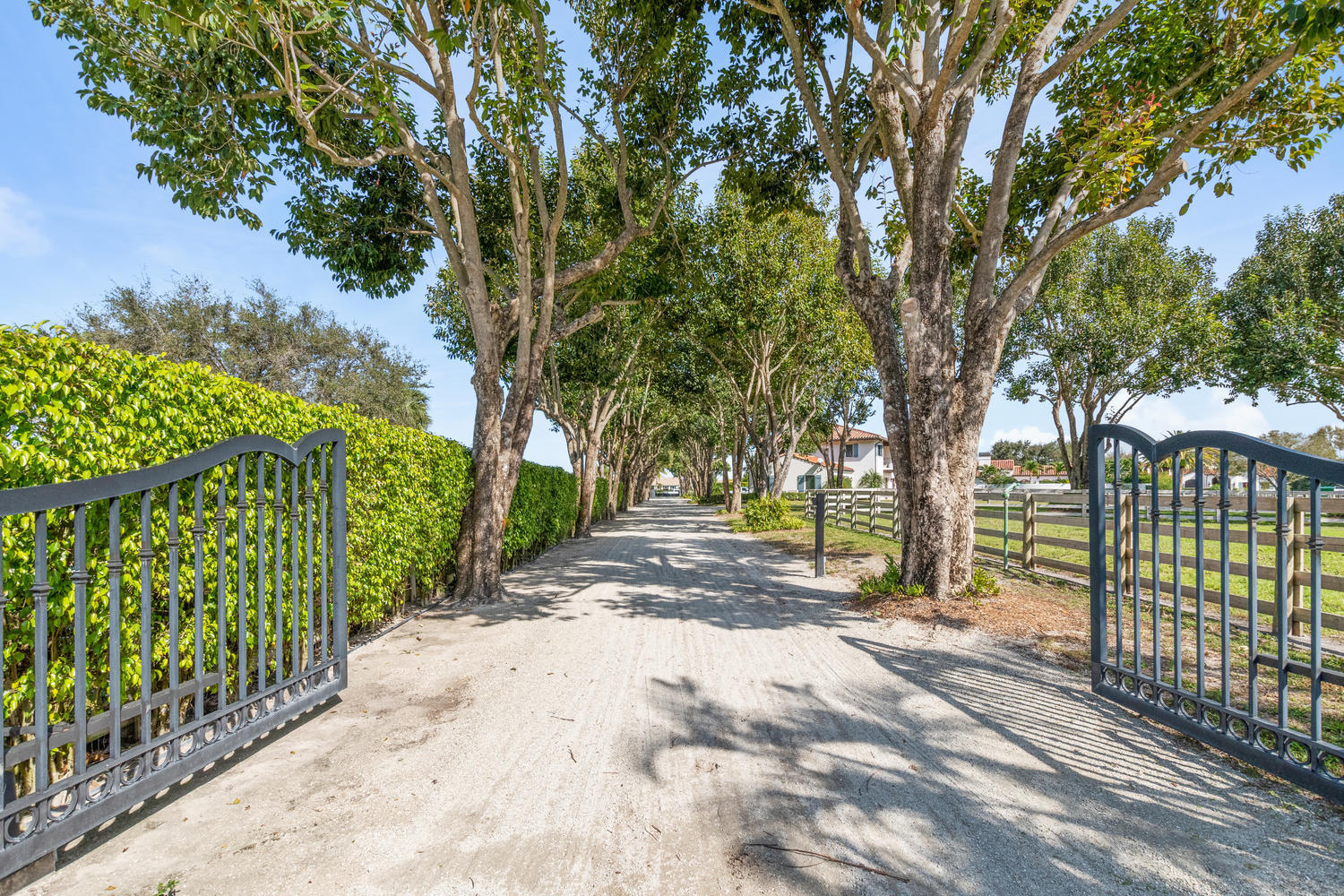 14775 Equestrian Way