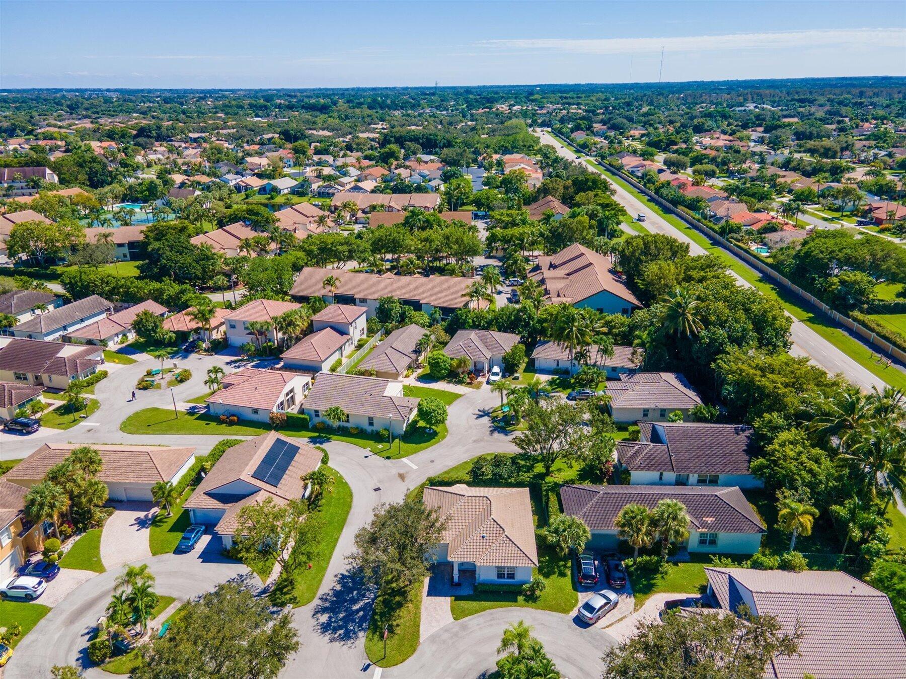 1898 Capeside Circle