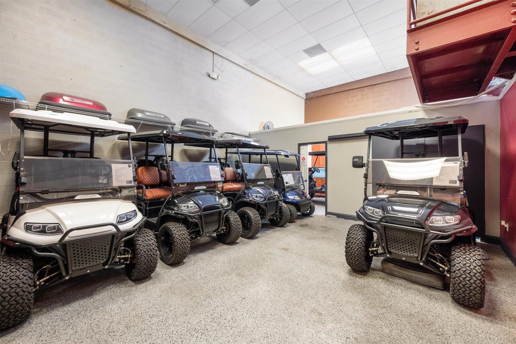 3121 Fairlane Farms Road 8