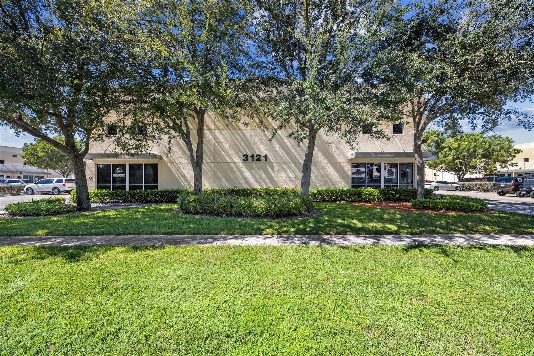 3121 Fairlane Farms Road 8