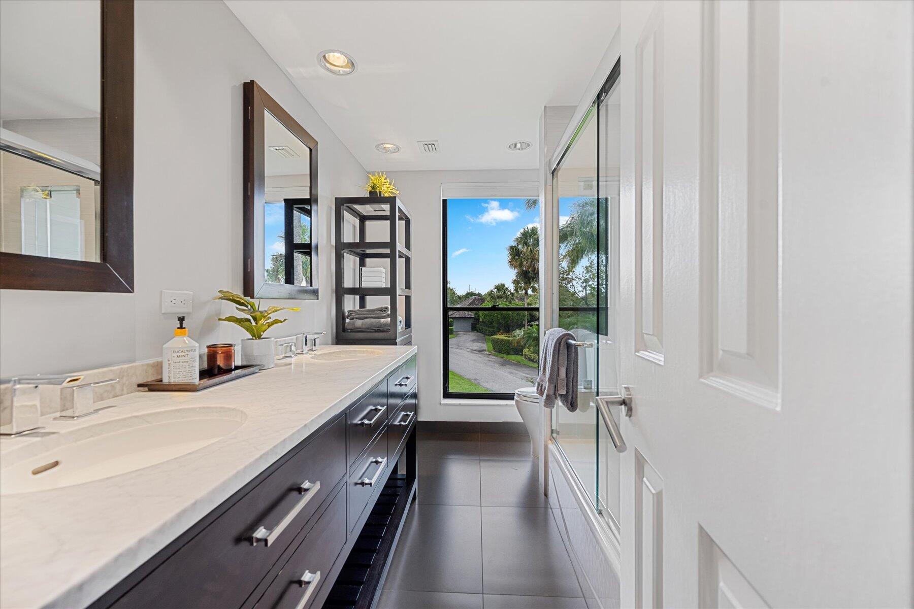 11818 Pebblewood Drive 202