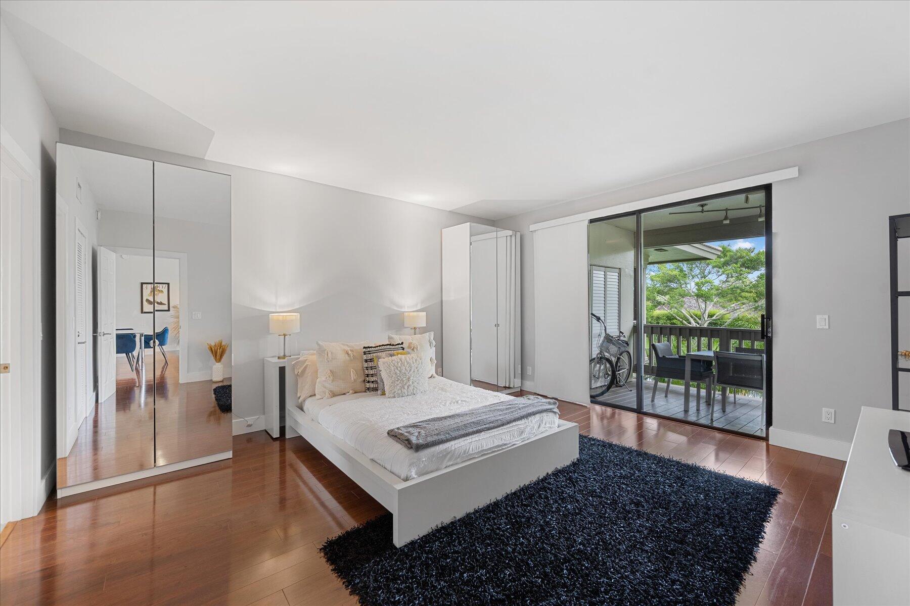 11818 Pebblewood Drive 202