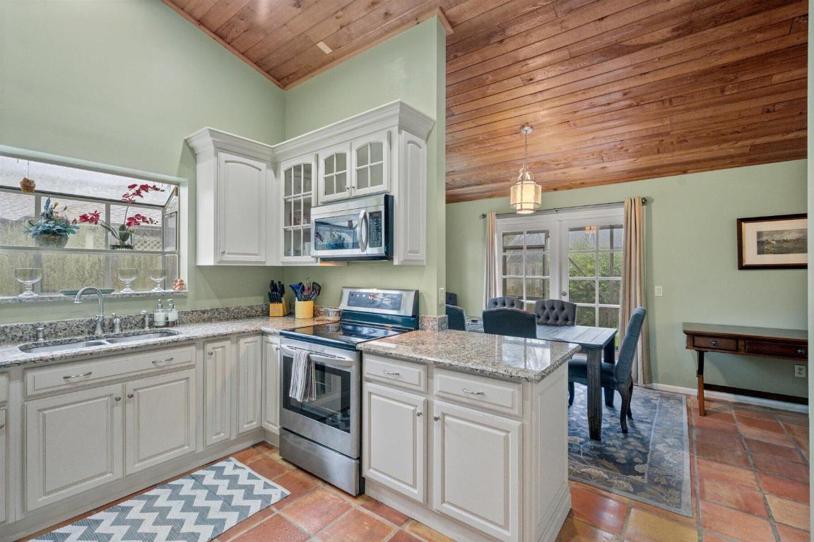 12625 Timber Ridge Circle