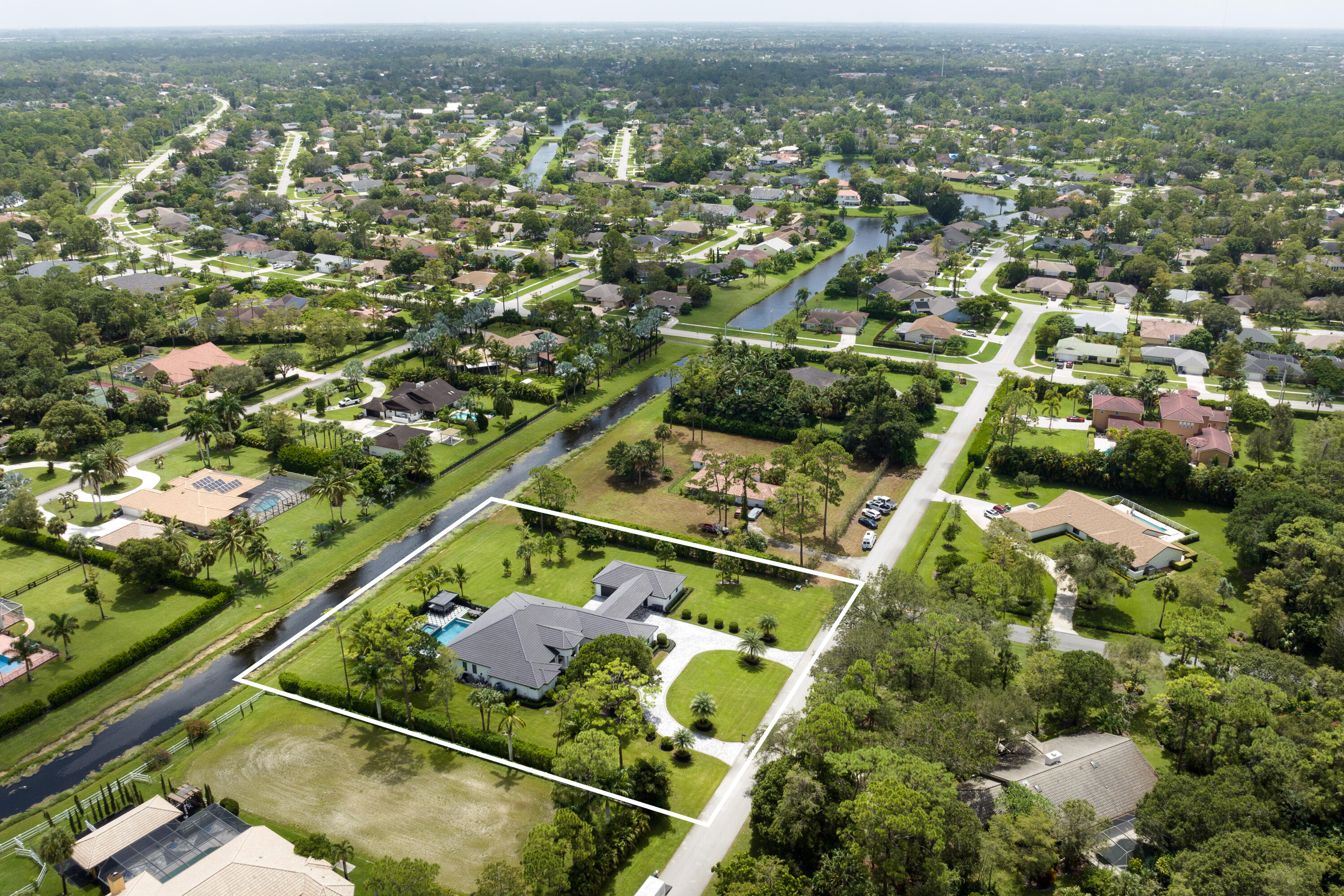 14727 Horseshoe Trace