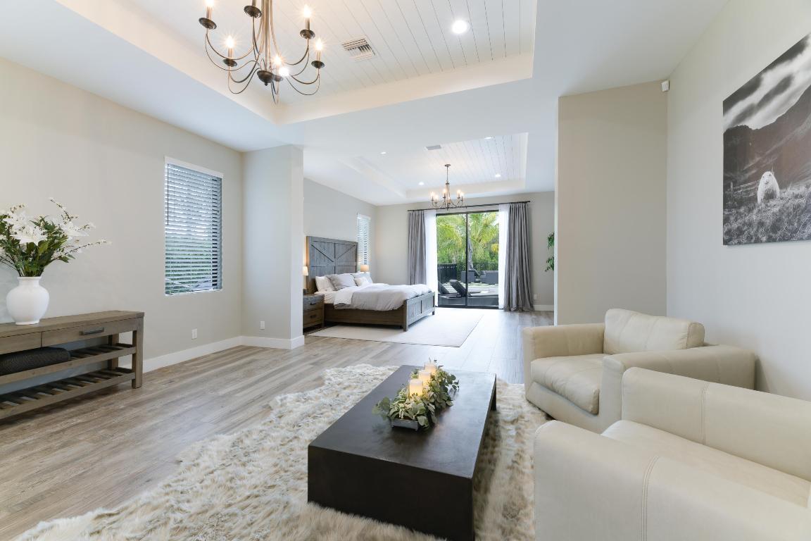 14727 Horseshoe Trace