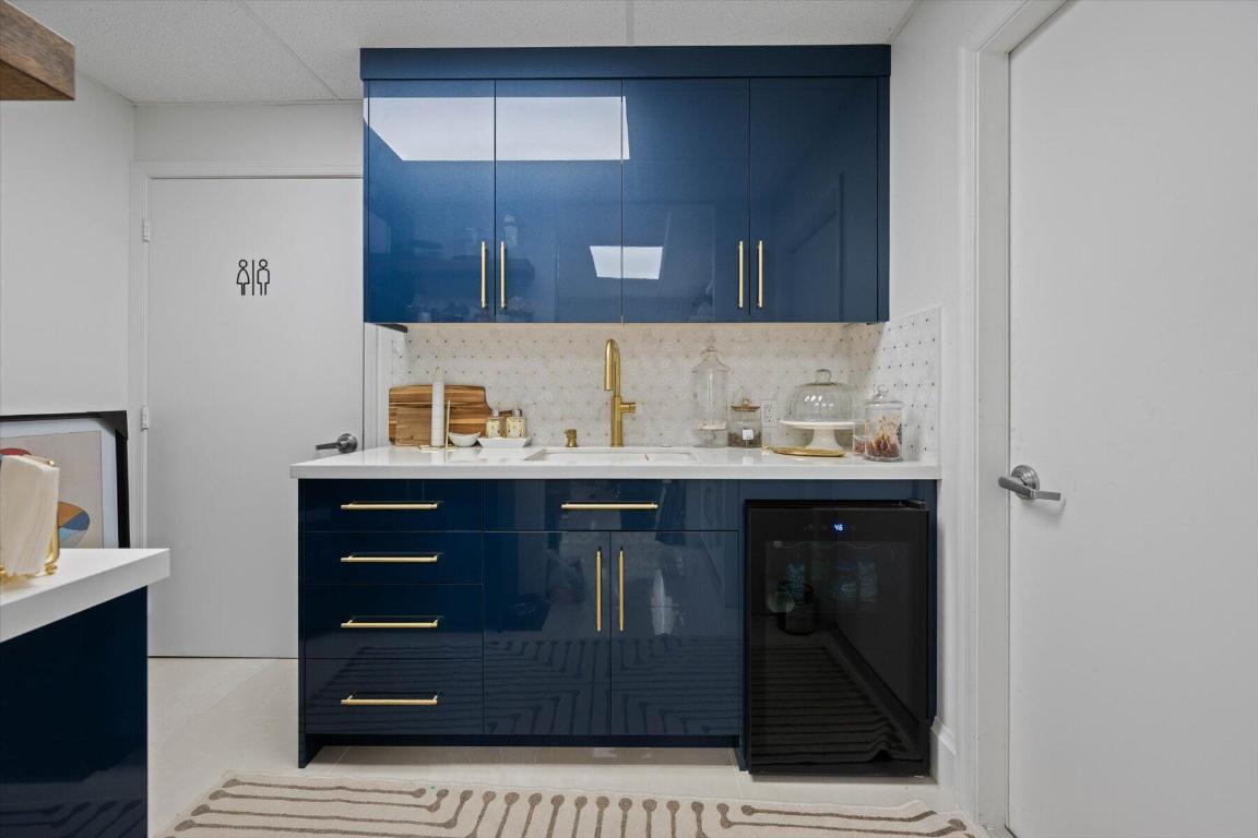 3101 Fairlane Farms Road 5