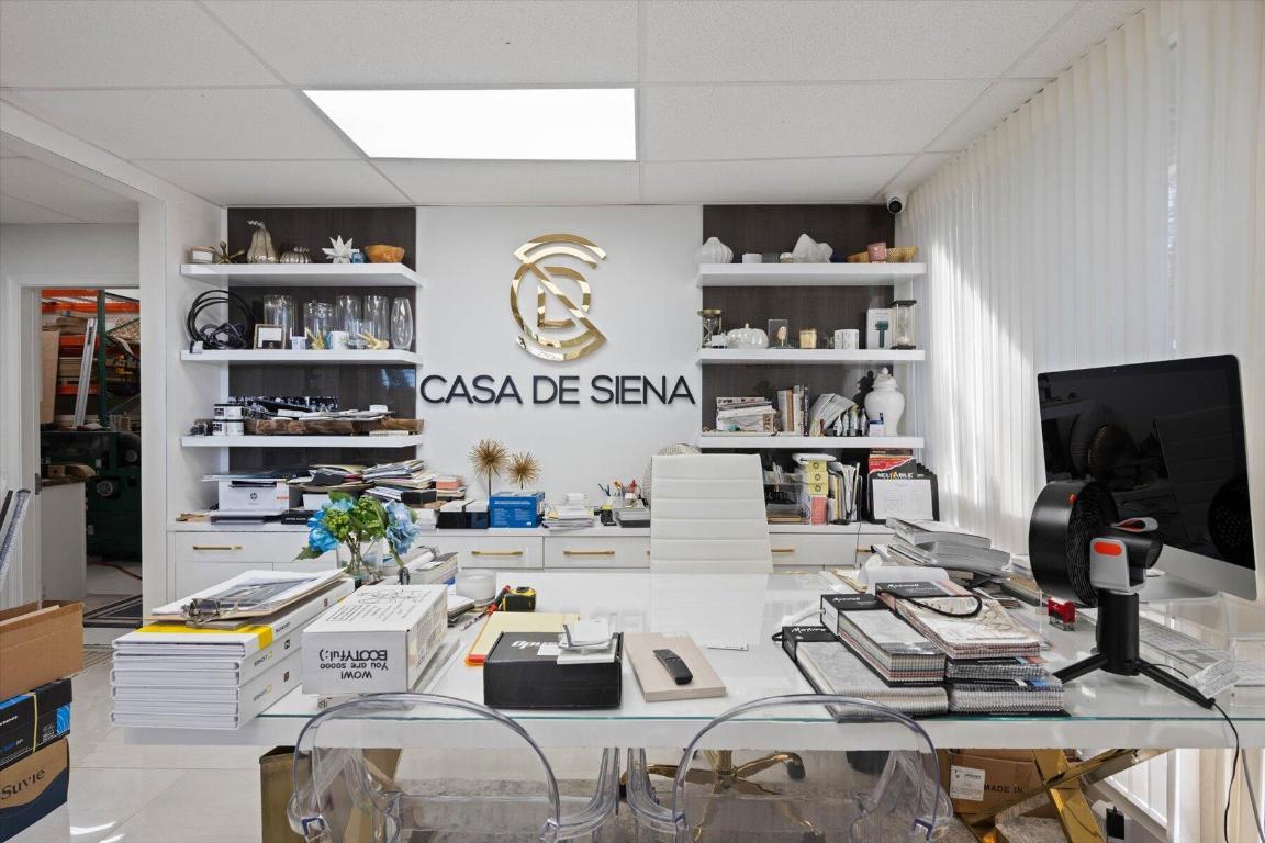 3101 Fairlane Farms Road 5