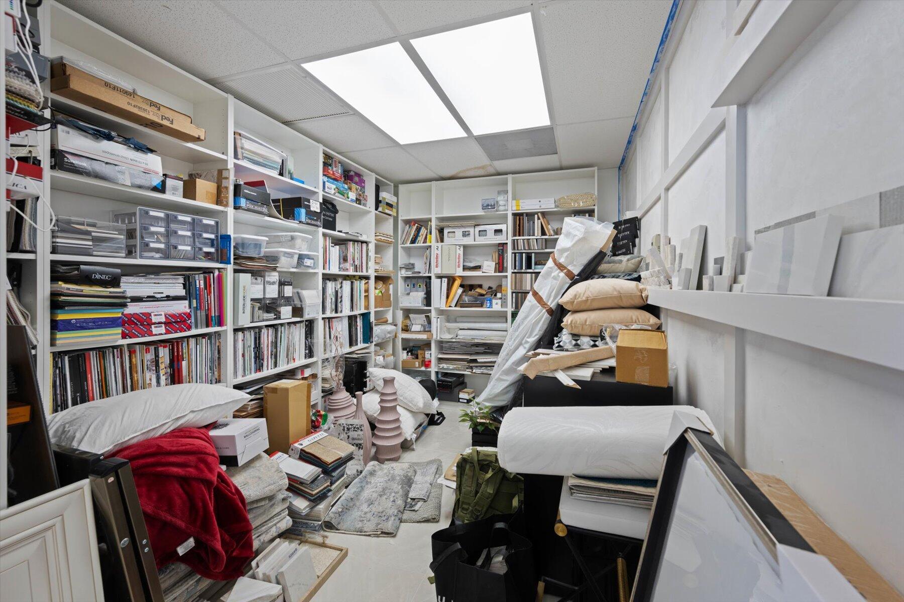 3101 Fairlane Farms Road 5