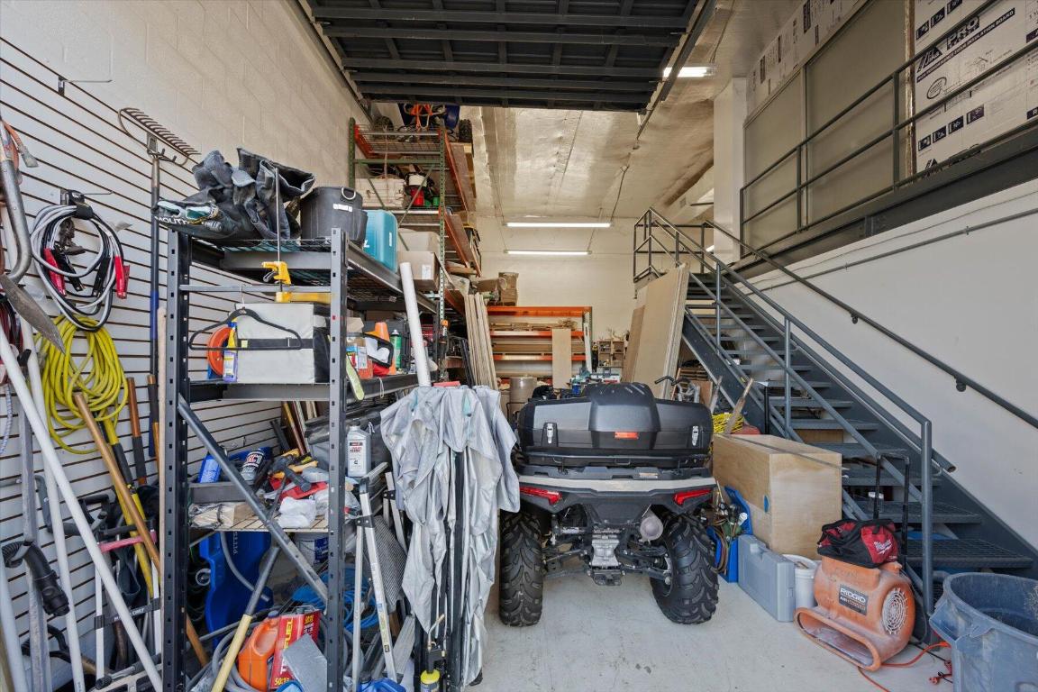 3101 Fairlane Farms Road 5